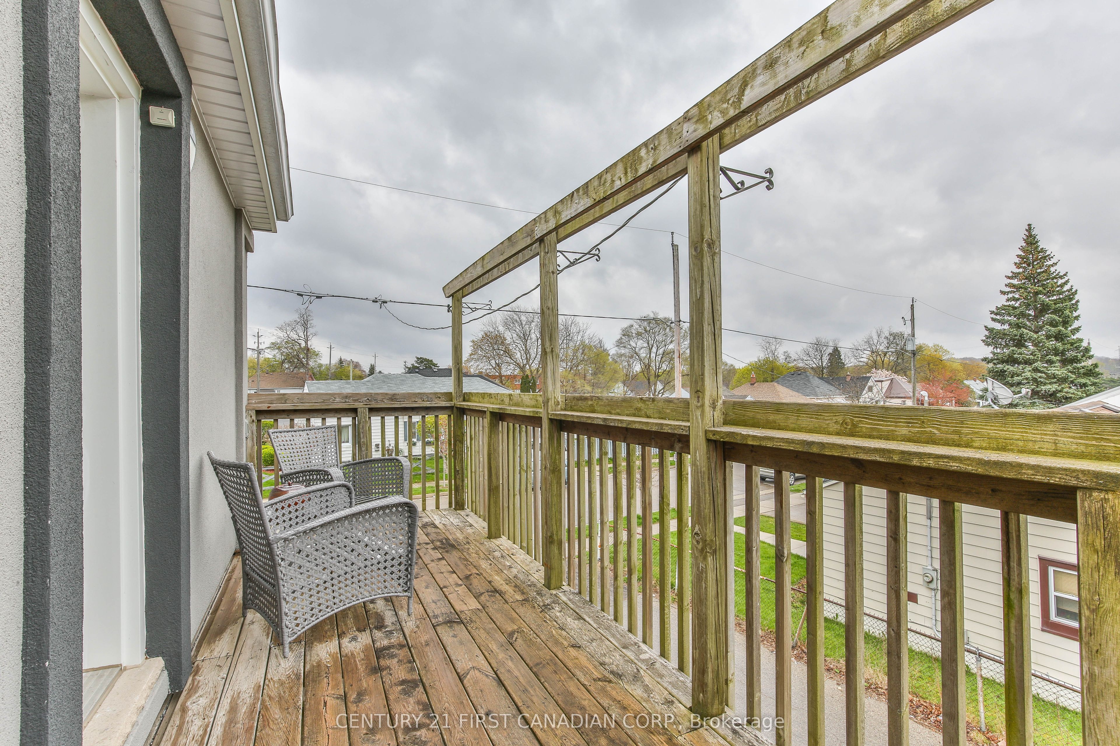 887 Hamilton Rd Property Photo 34