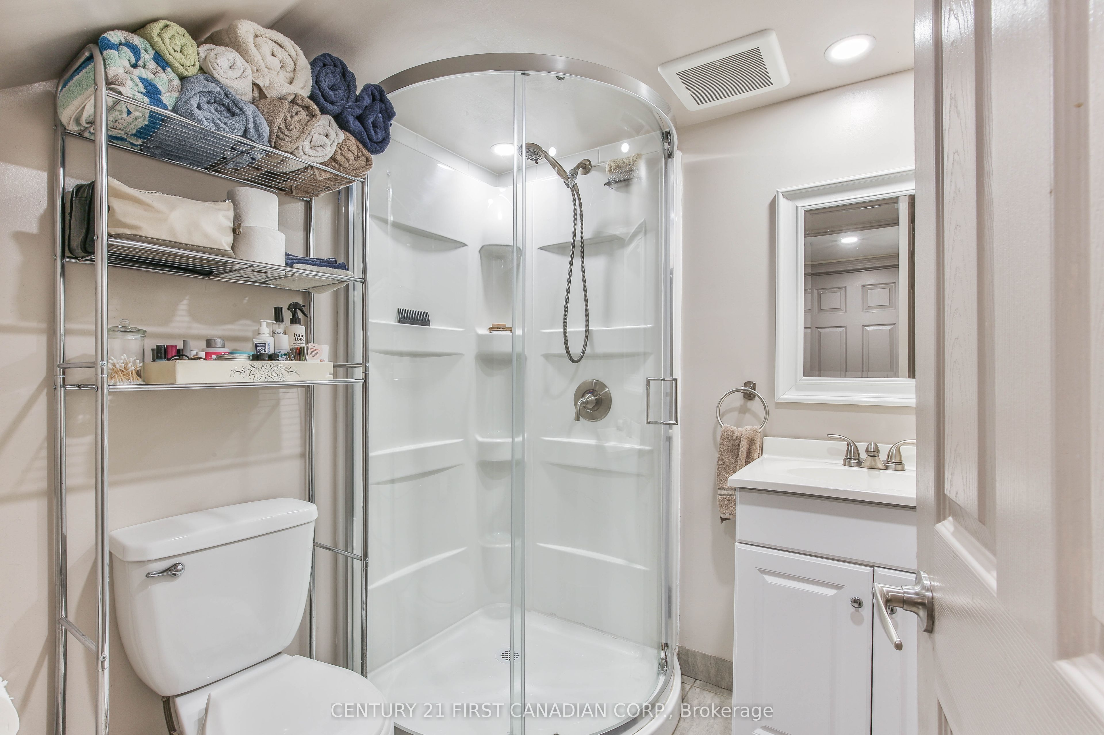 887 Hamilton Road Property Photo 43