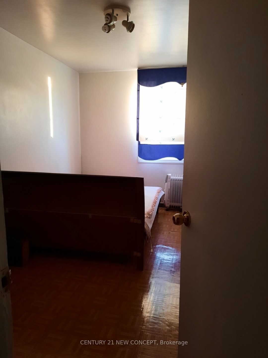 885 Hamilton Road Property Photo 15
