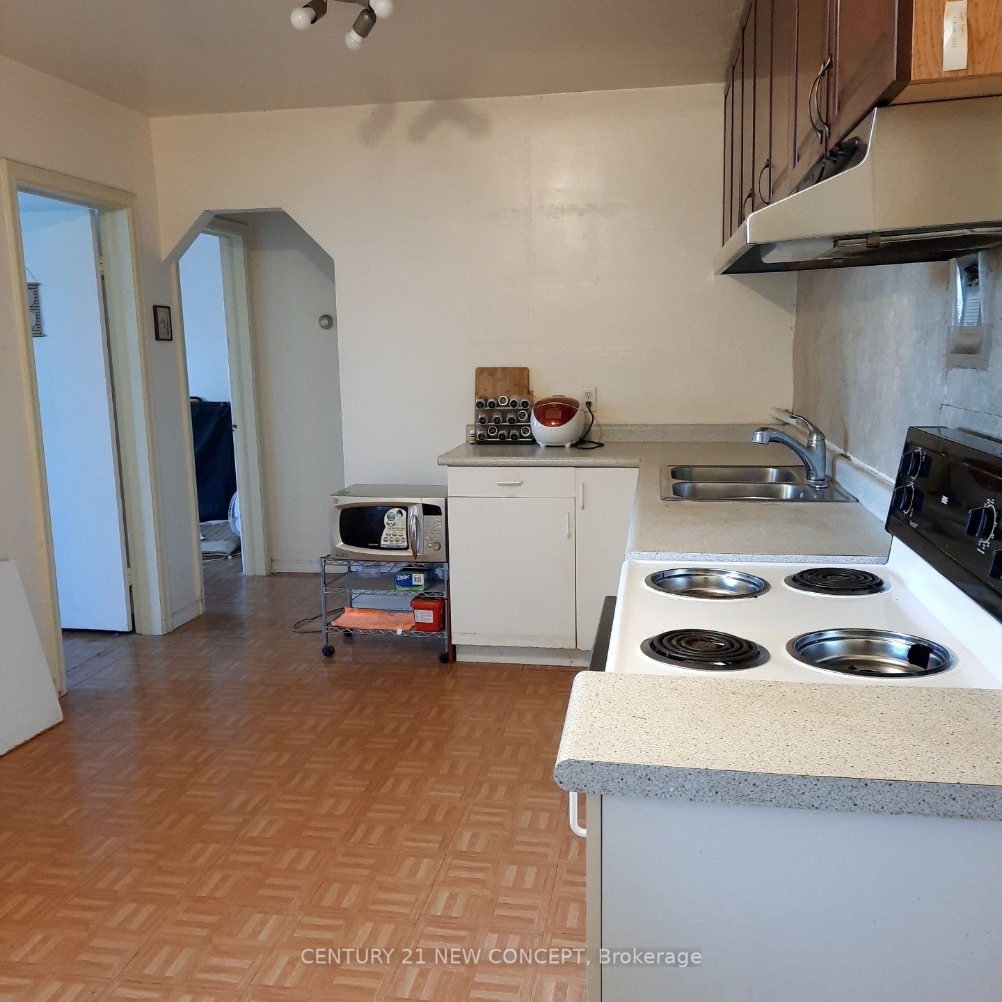 885 Hamilton Rd Property Photo 16