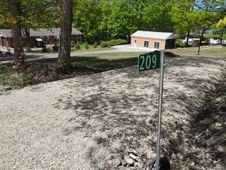209 Napoleon Street Property Photo 1