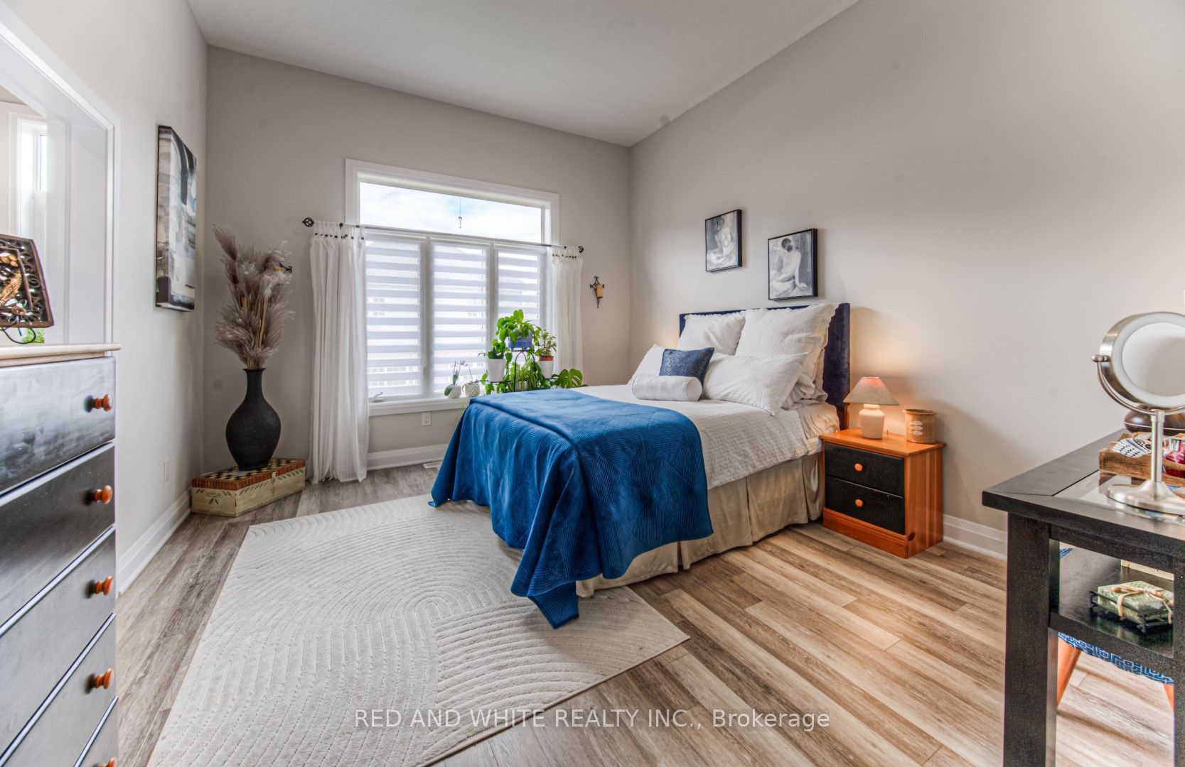 582 Mayapple Street Property Photo 17