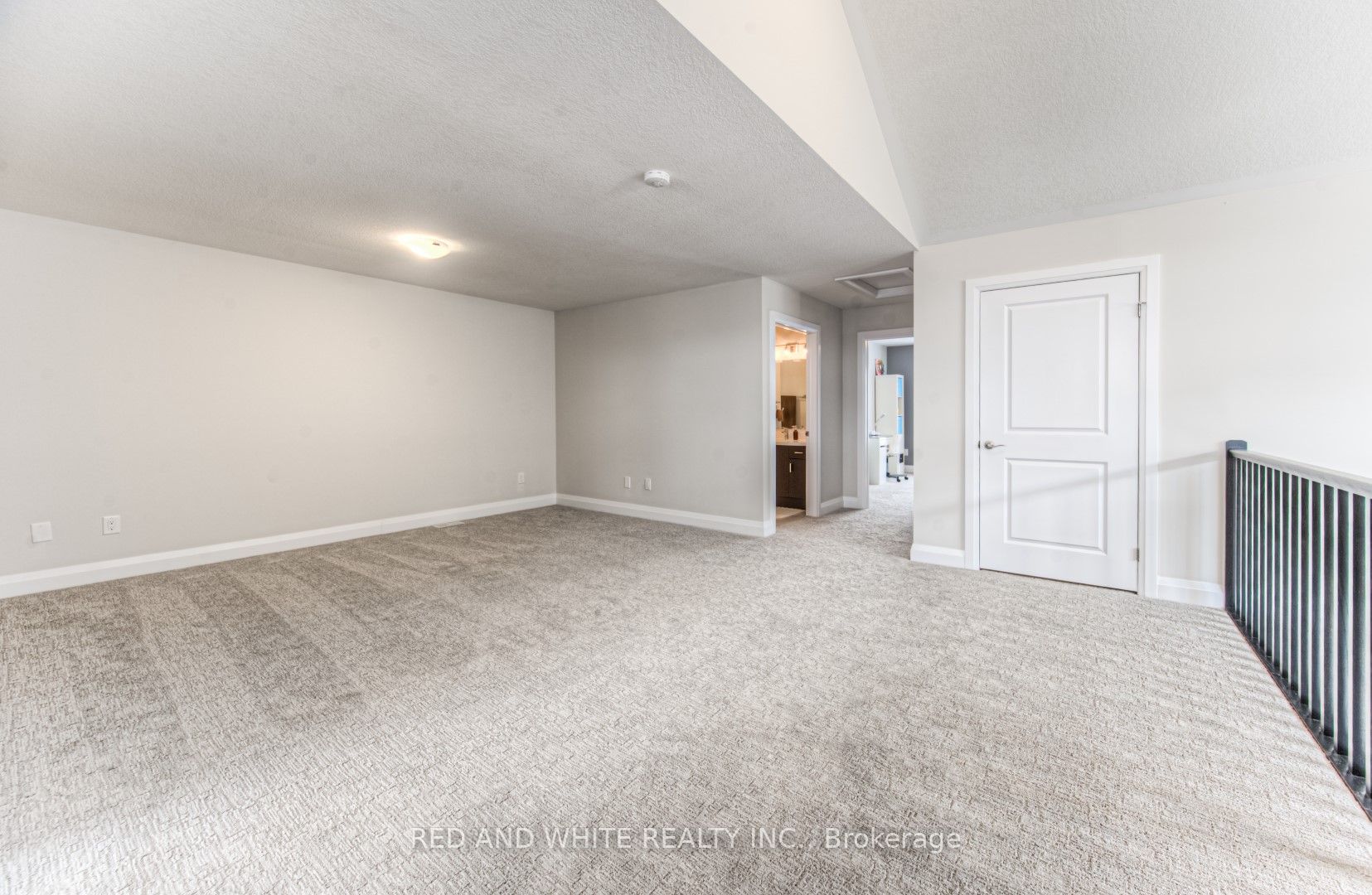 582 Mayapple Street Property Photo 27