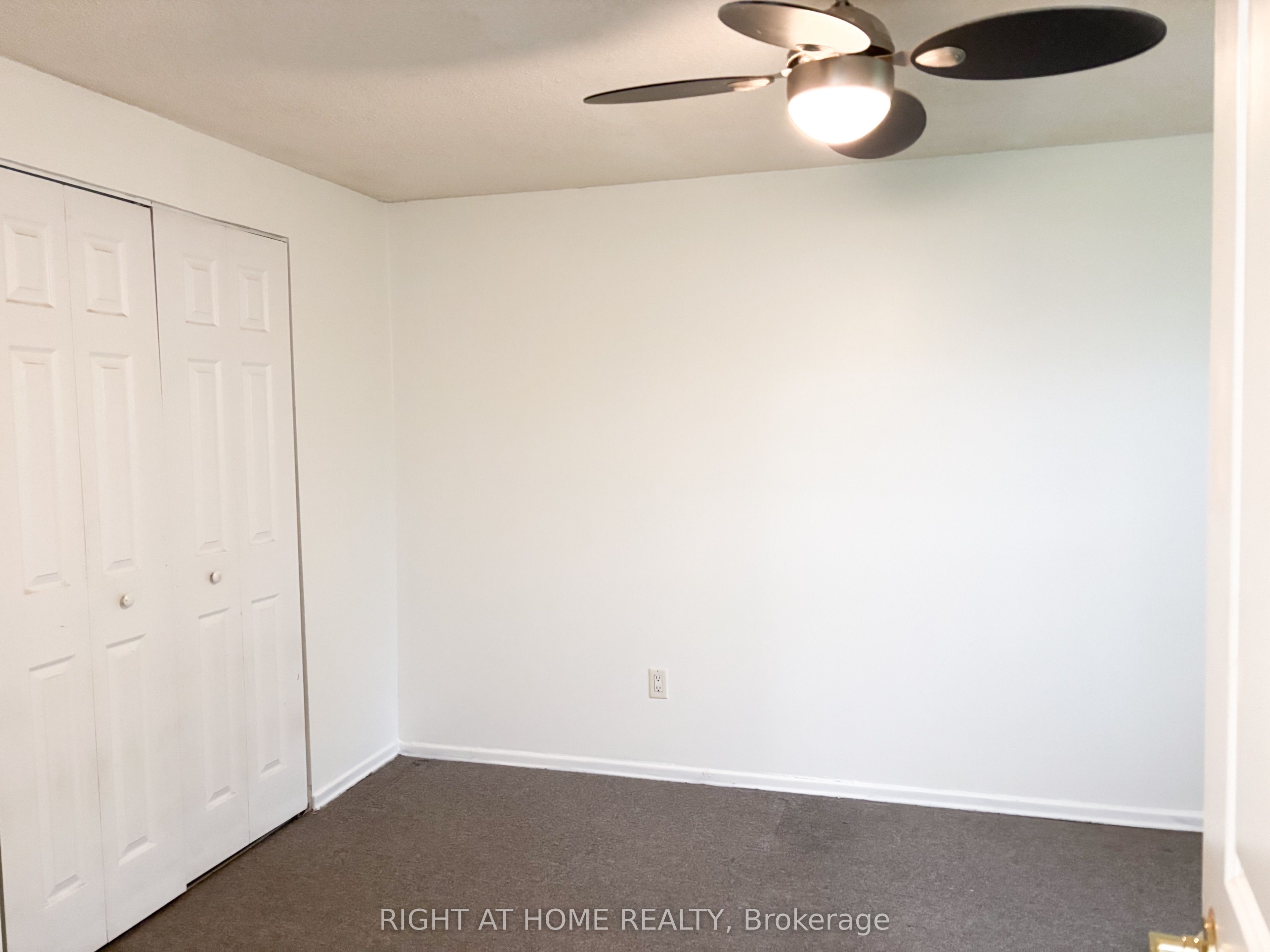 #37a - 30 Regent Avenue Property Photo 8