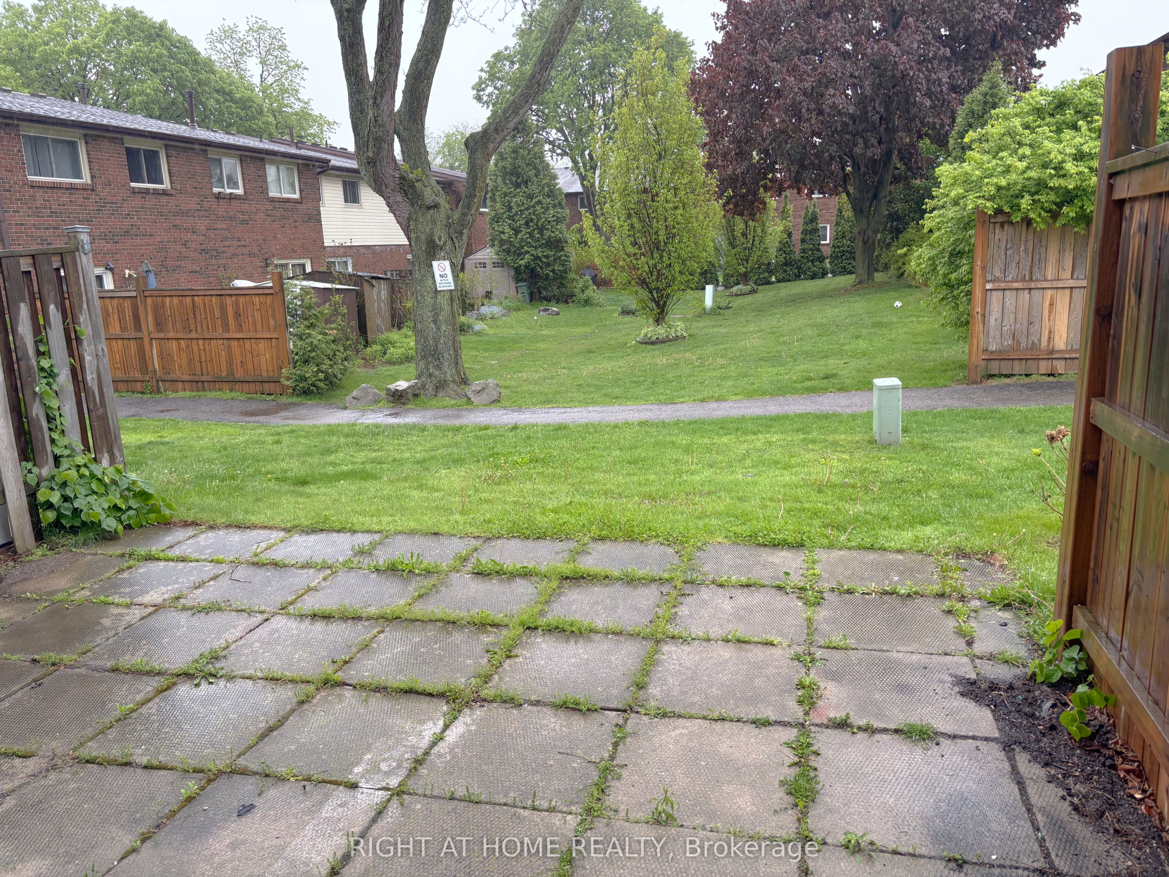#37a - 30 Regent Avenue Property Photo 18