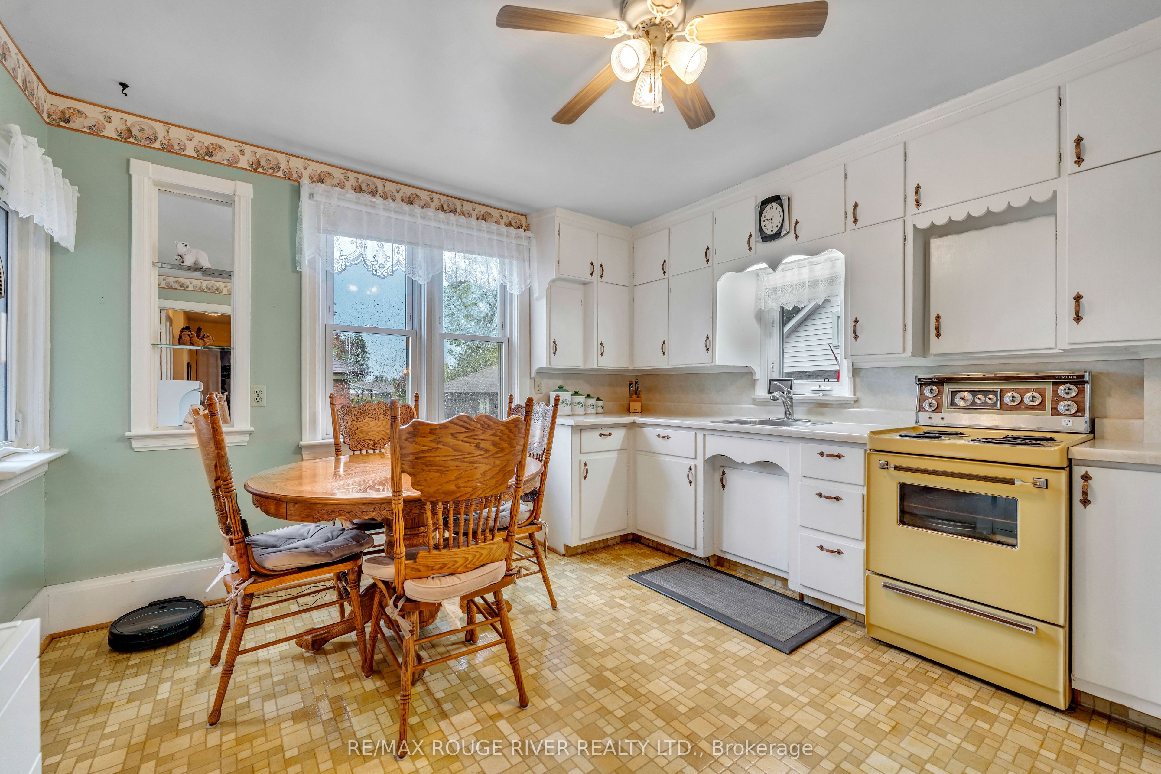 1005 Ontario Street Property Photo 8