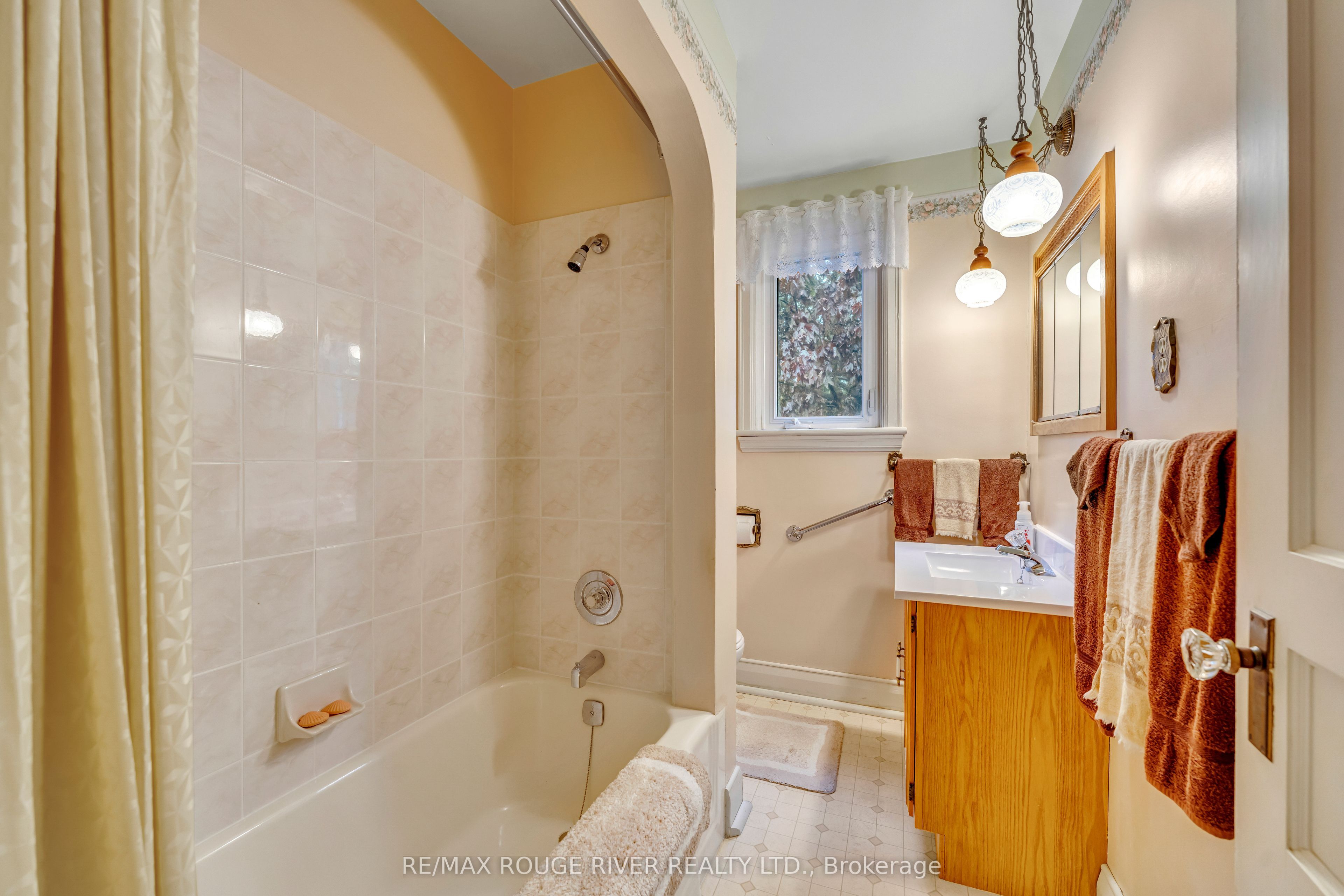 1005 Ontario Street Property Photo 18