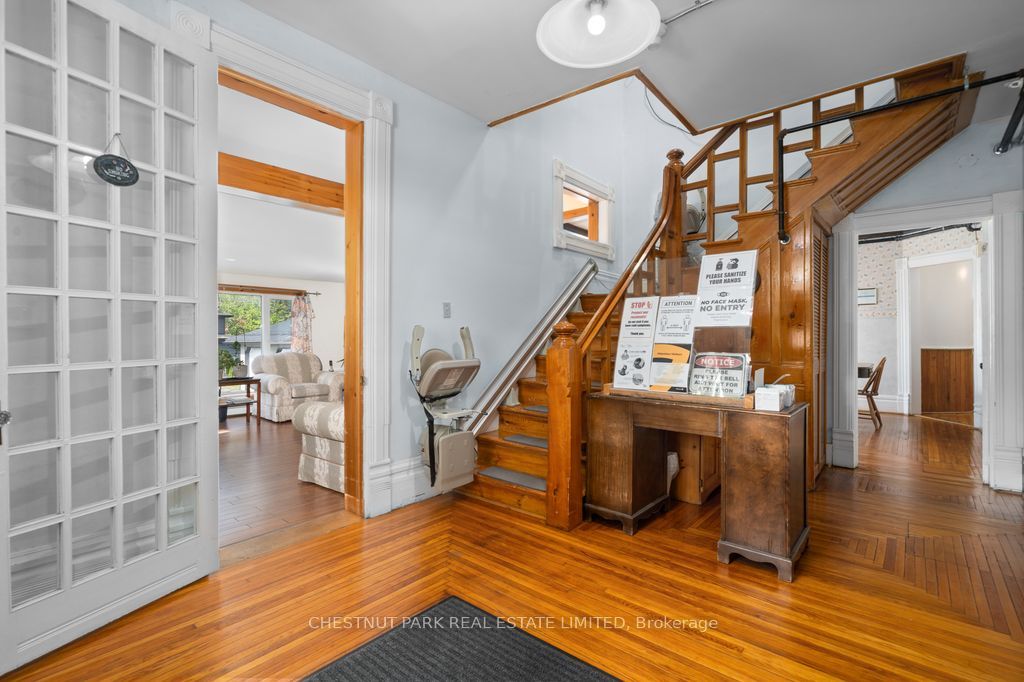 71 Queen St Property Photo 14