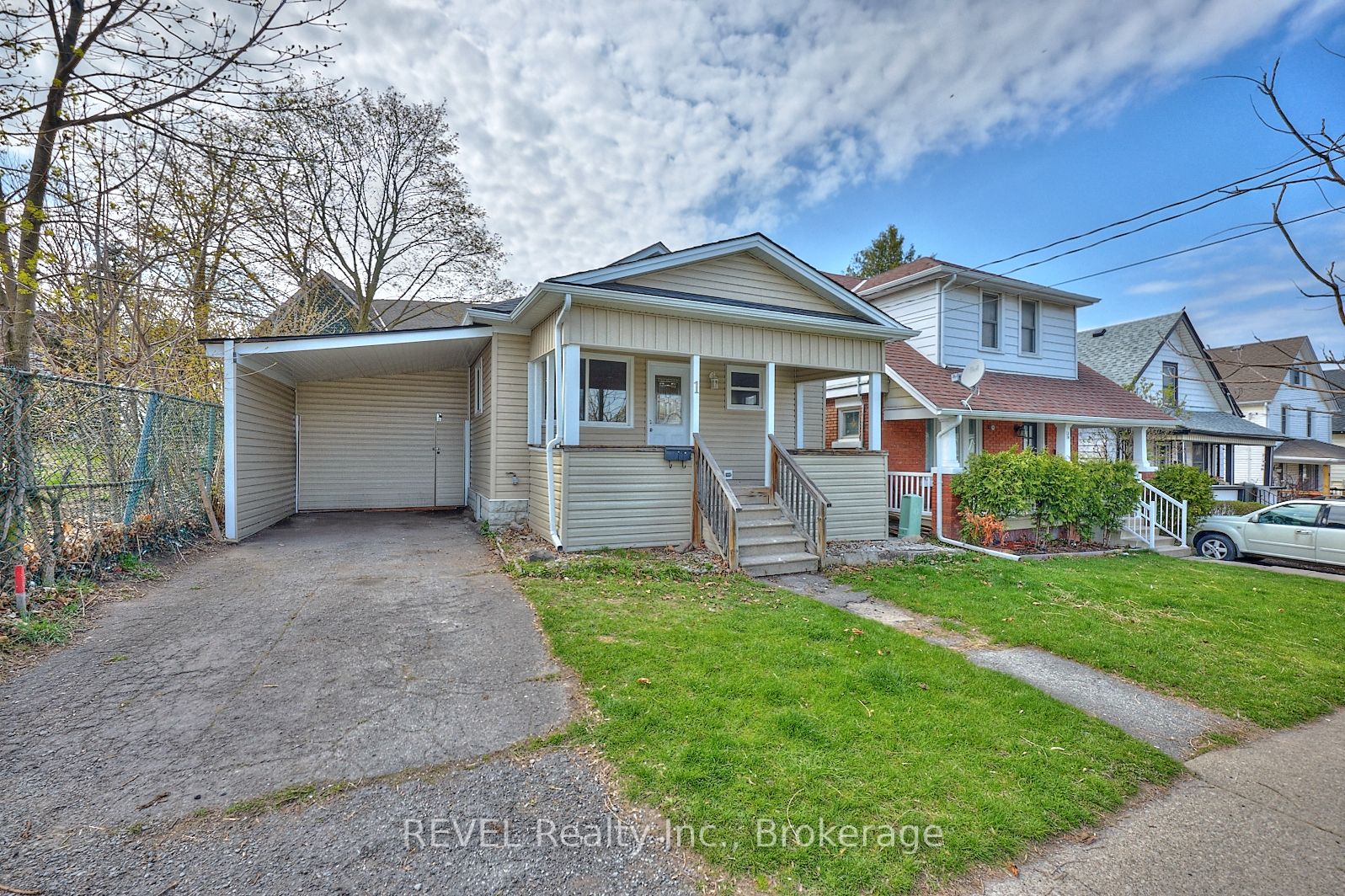 1 Berryman Avenue Property Photo 1
