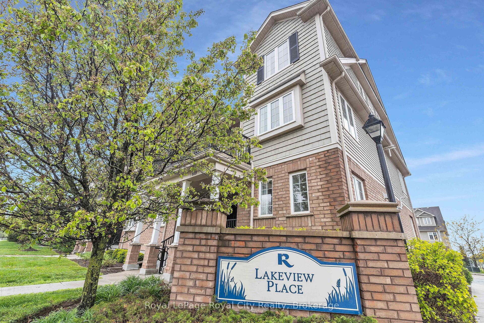 #a - 616 Woodlawn Road Property Photo 1