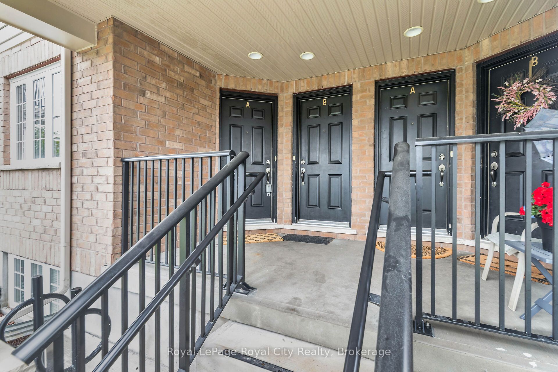 #a - 616 Woodlawn Road Property Photo 4