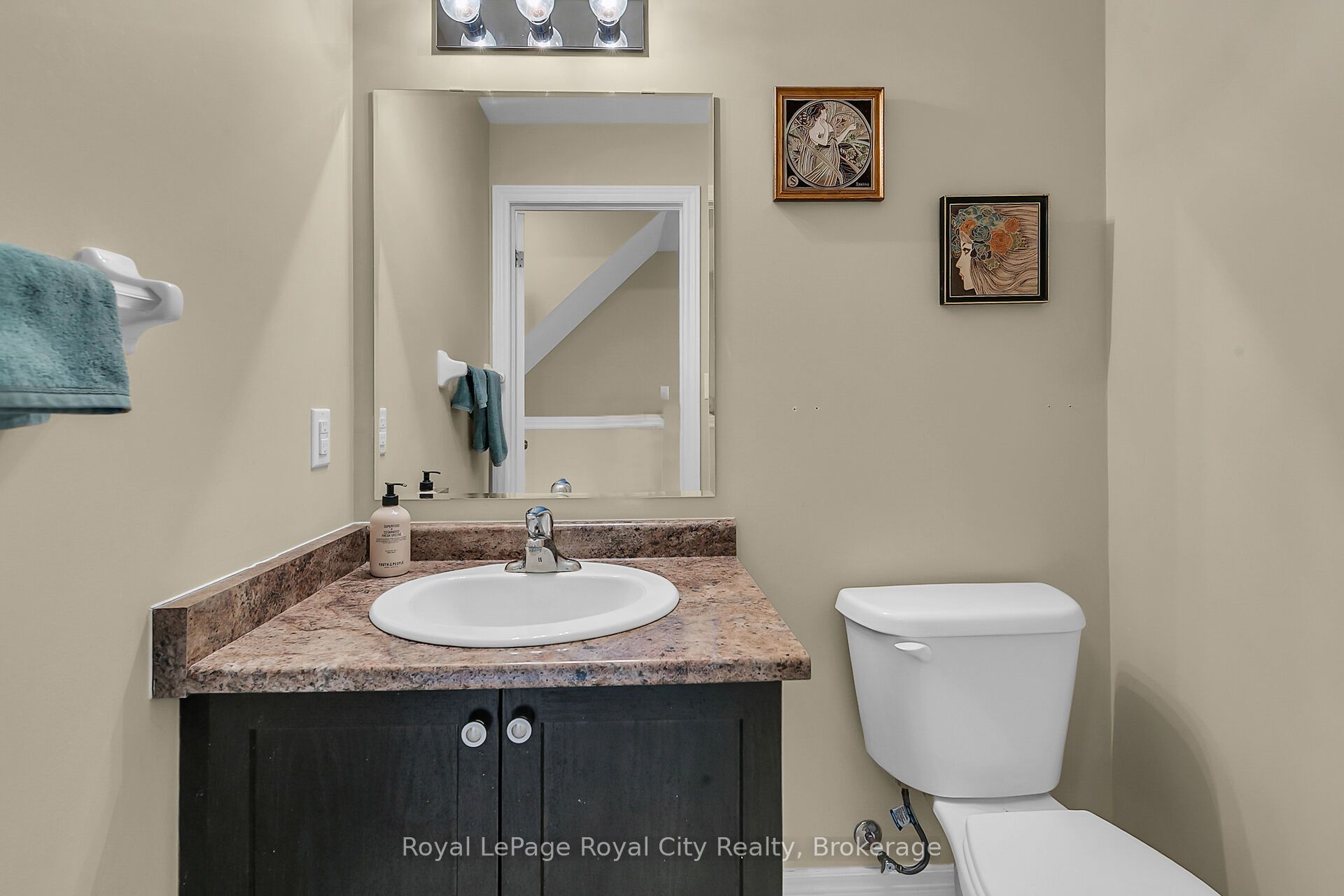 #a - 616 Woodlawn Road Property Photo 9