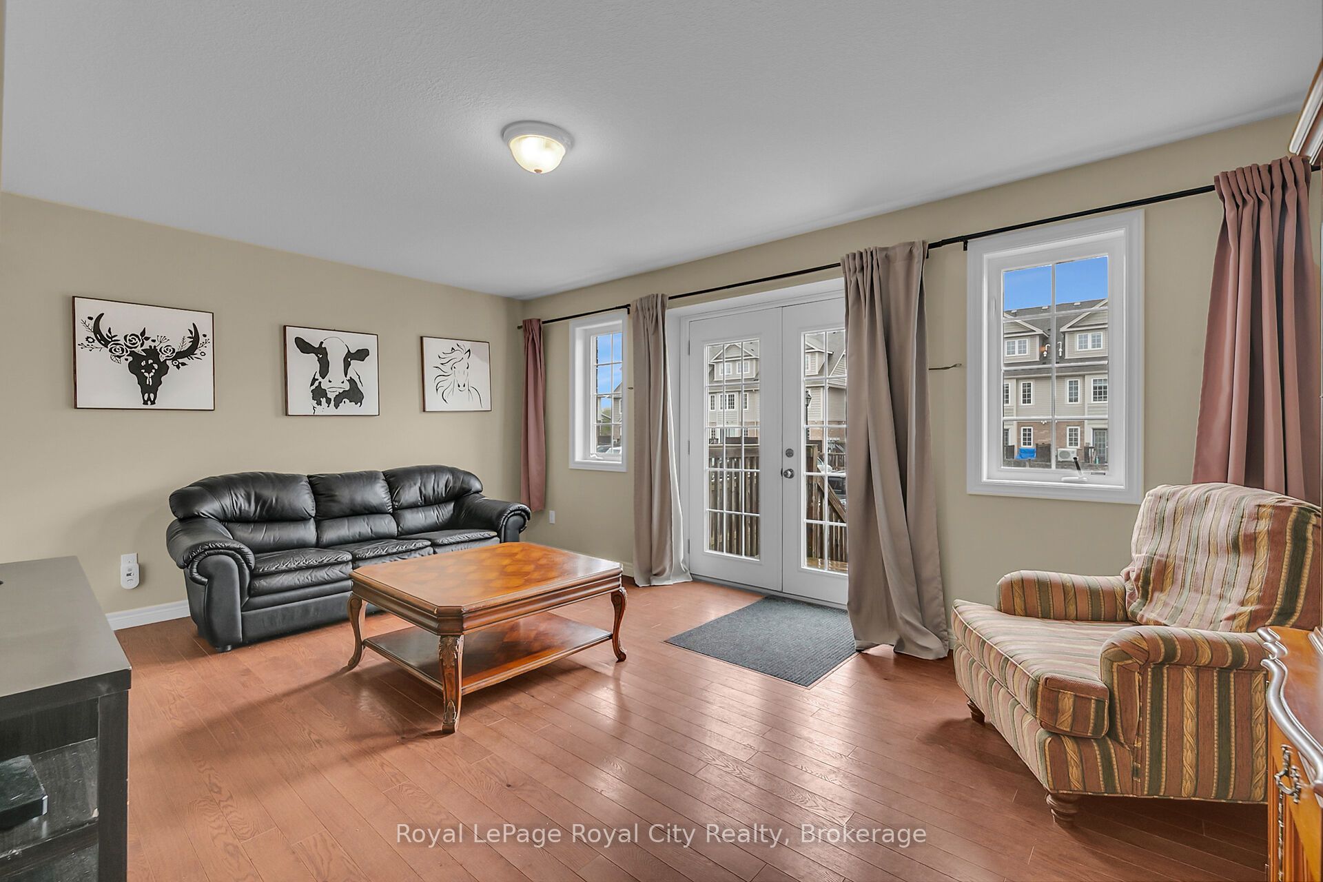 #a - 616 Woodlawn Road Property Photo 10