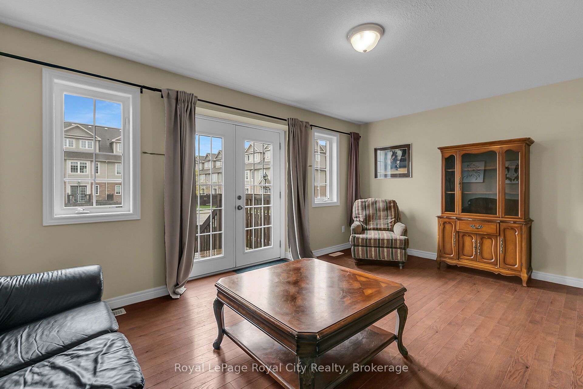 #a - 616 Woodlawn Road Property Photo 11