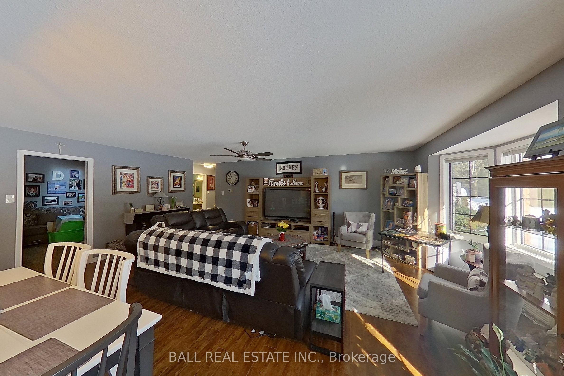 3 Paddock Wood #2 Property Photo 16