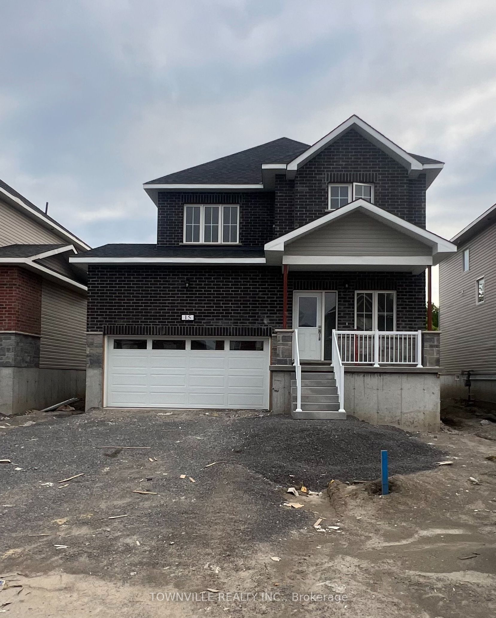 15 Bradden Crescent Property Photo 1