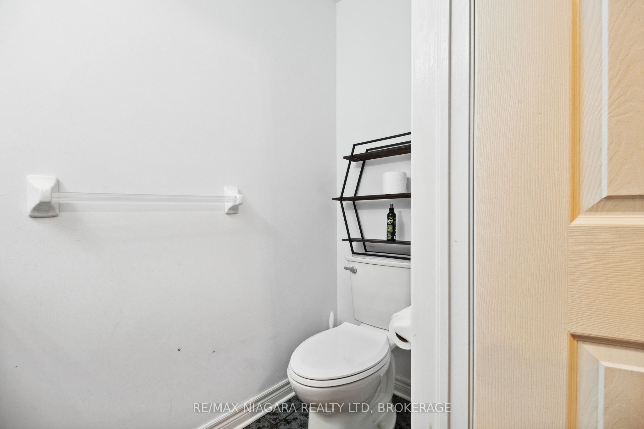 7955 Harvest Crescent Property Photo 37