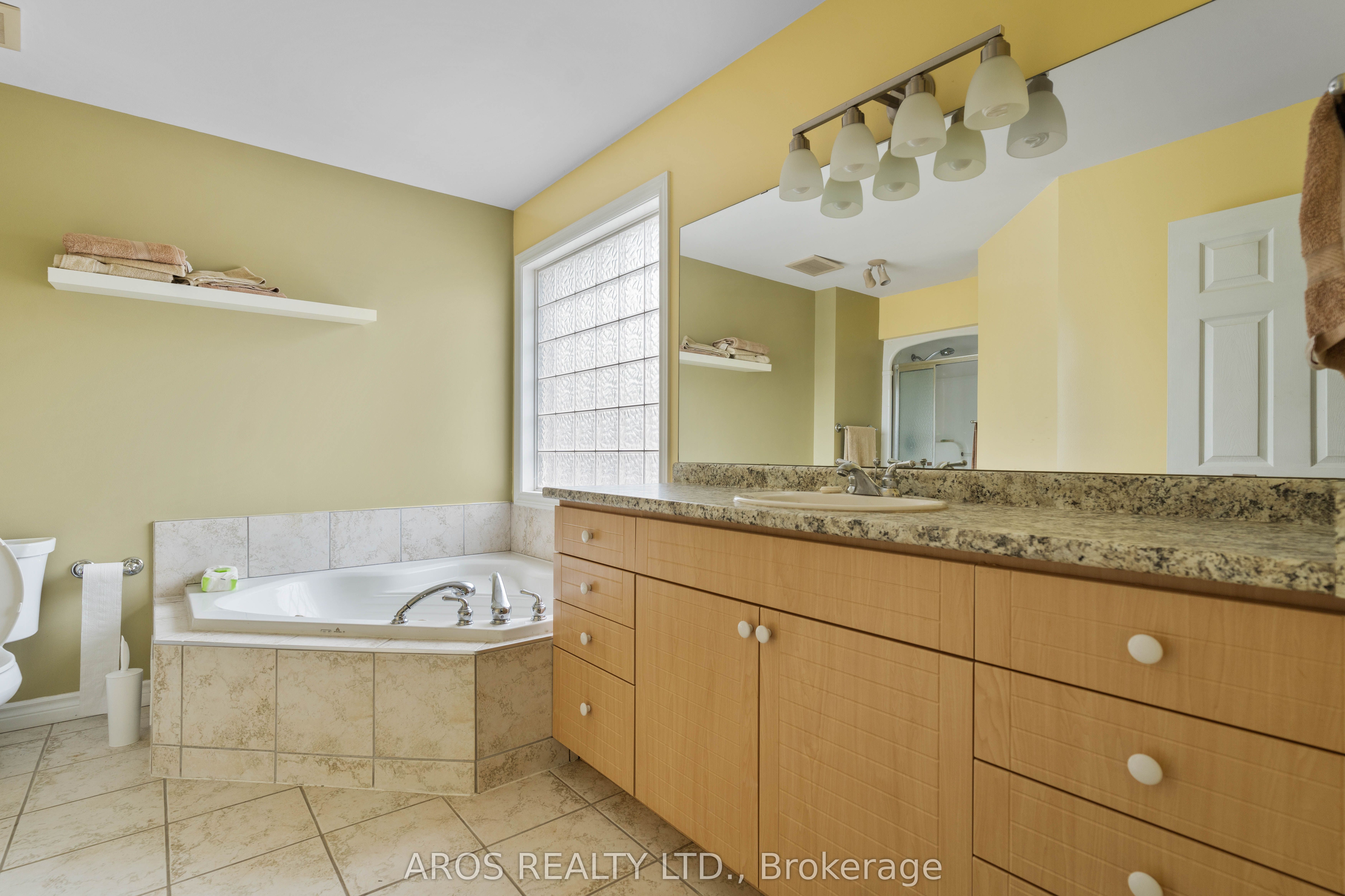 10 Prince Of Wales Gate N Property Photo 22
