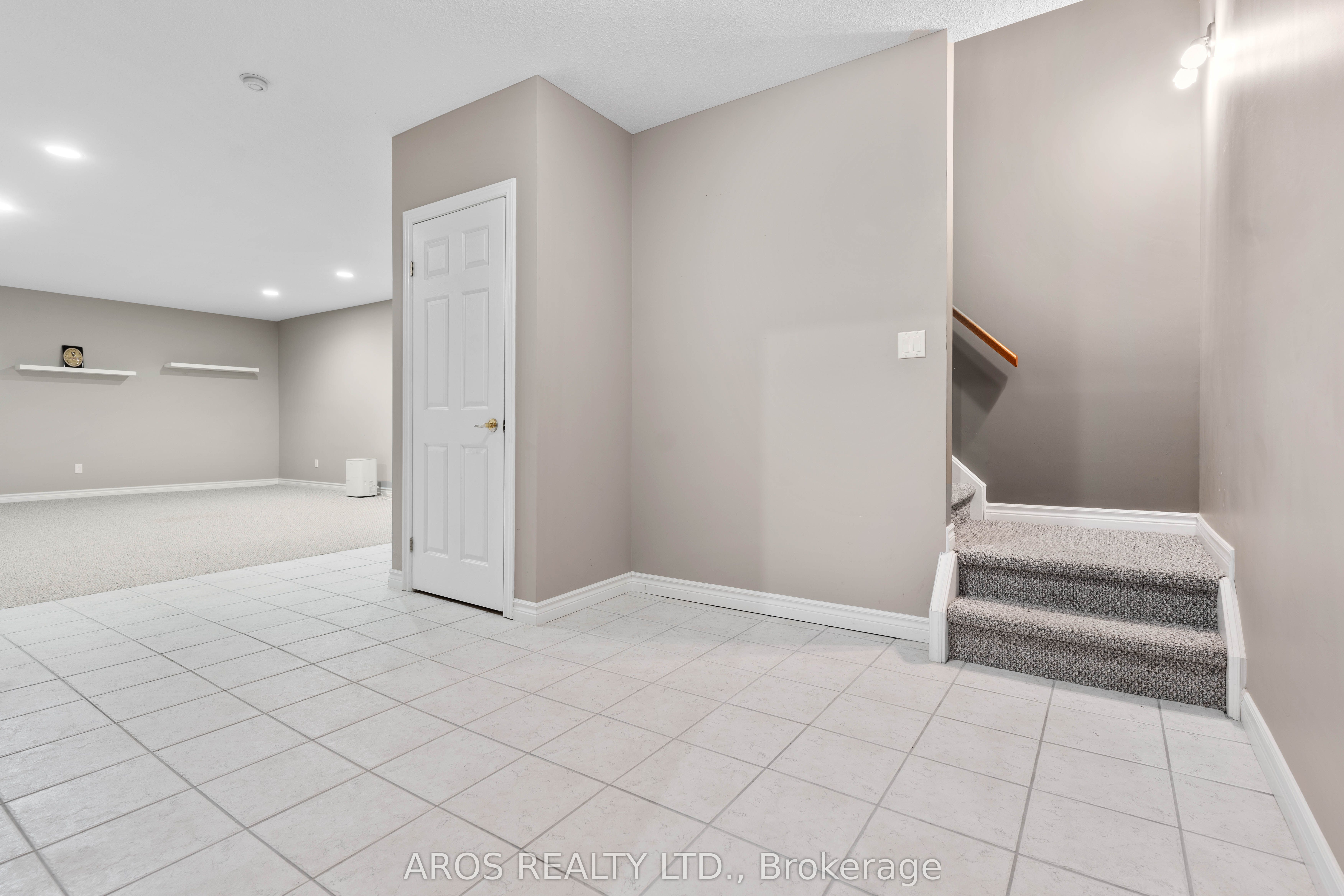 10 Prince Of Wales Gate N Property Photo 30