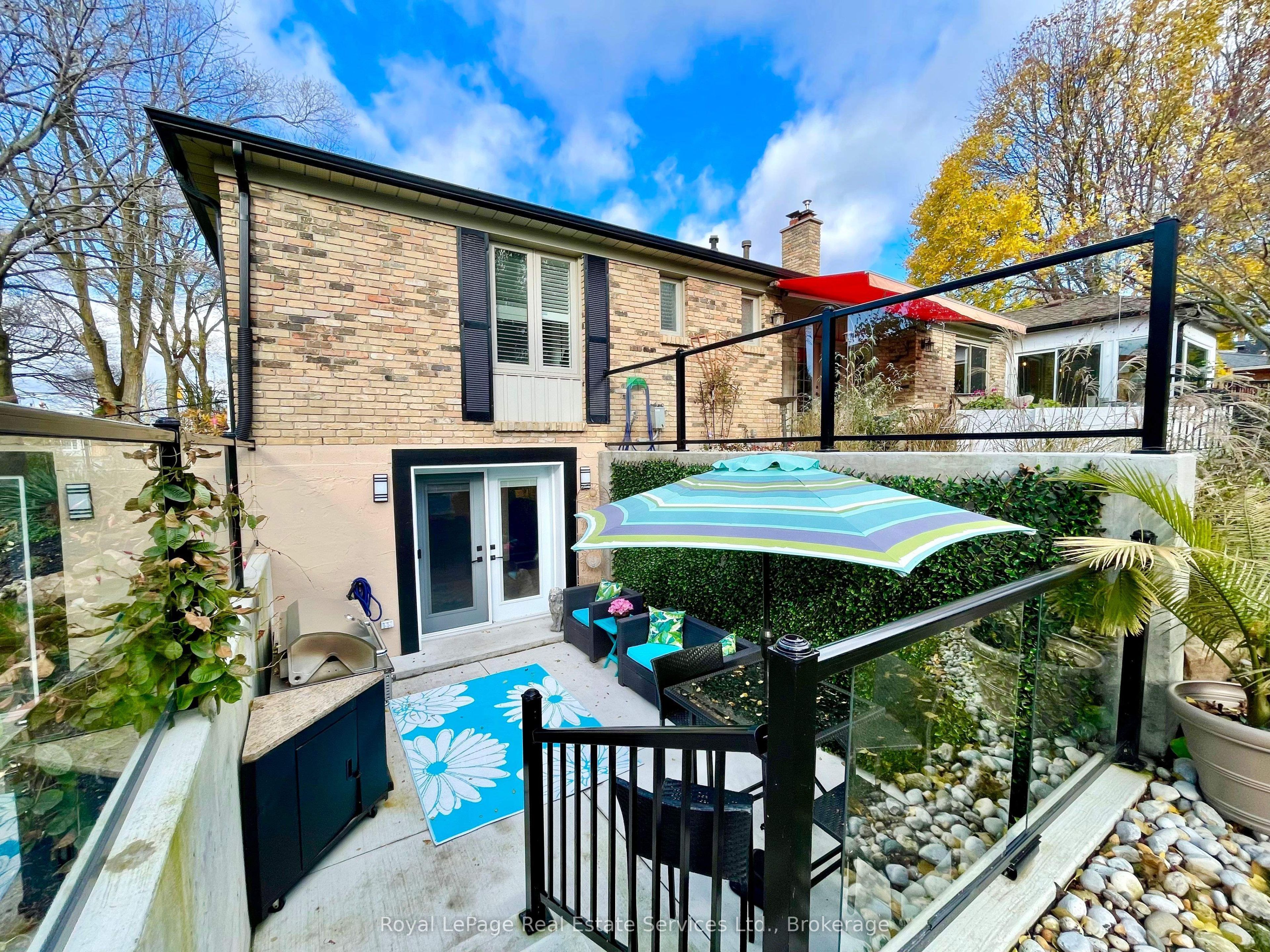 184 Dundas Street E Property Photo 33