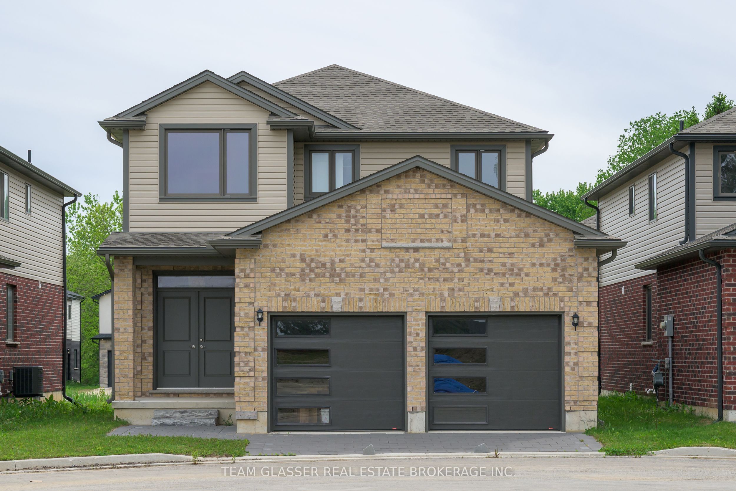 1604 Chickadee Trl Property Photo 1