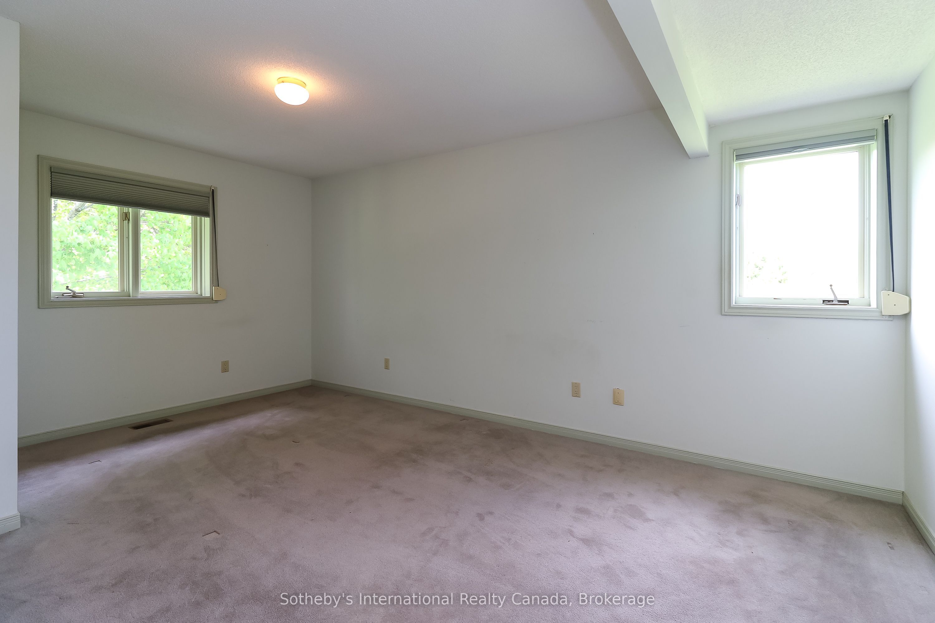 608173 12th Side Road Property Photo 21