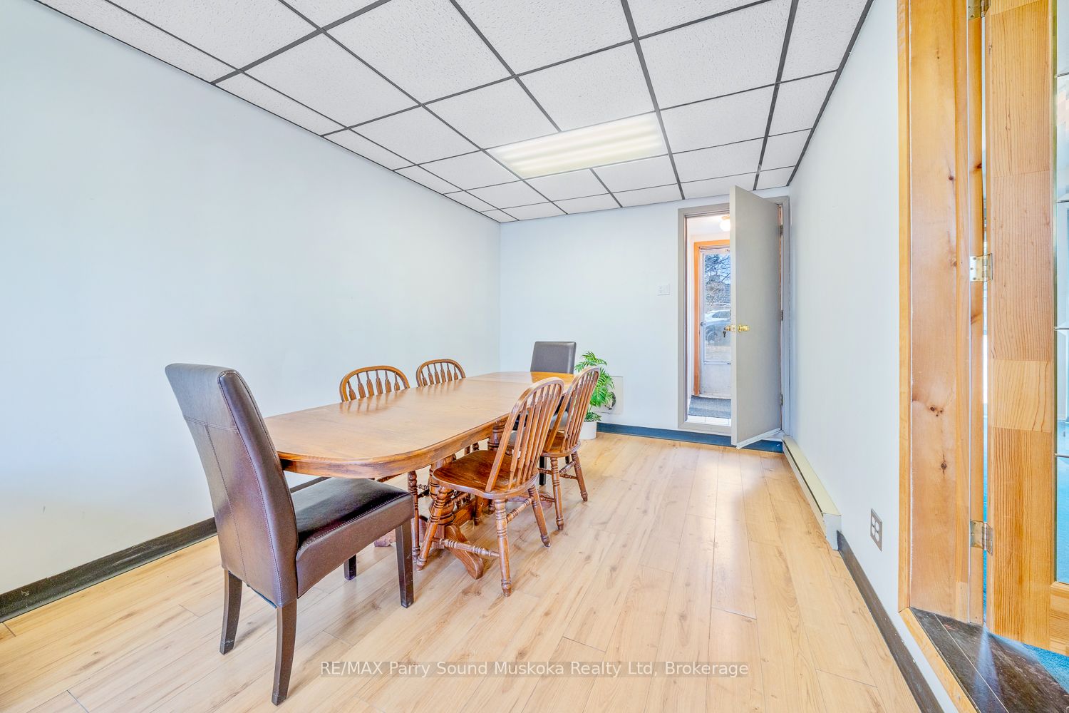 2 William Street Property Photo 7