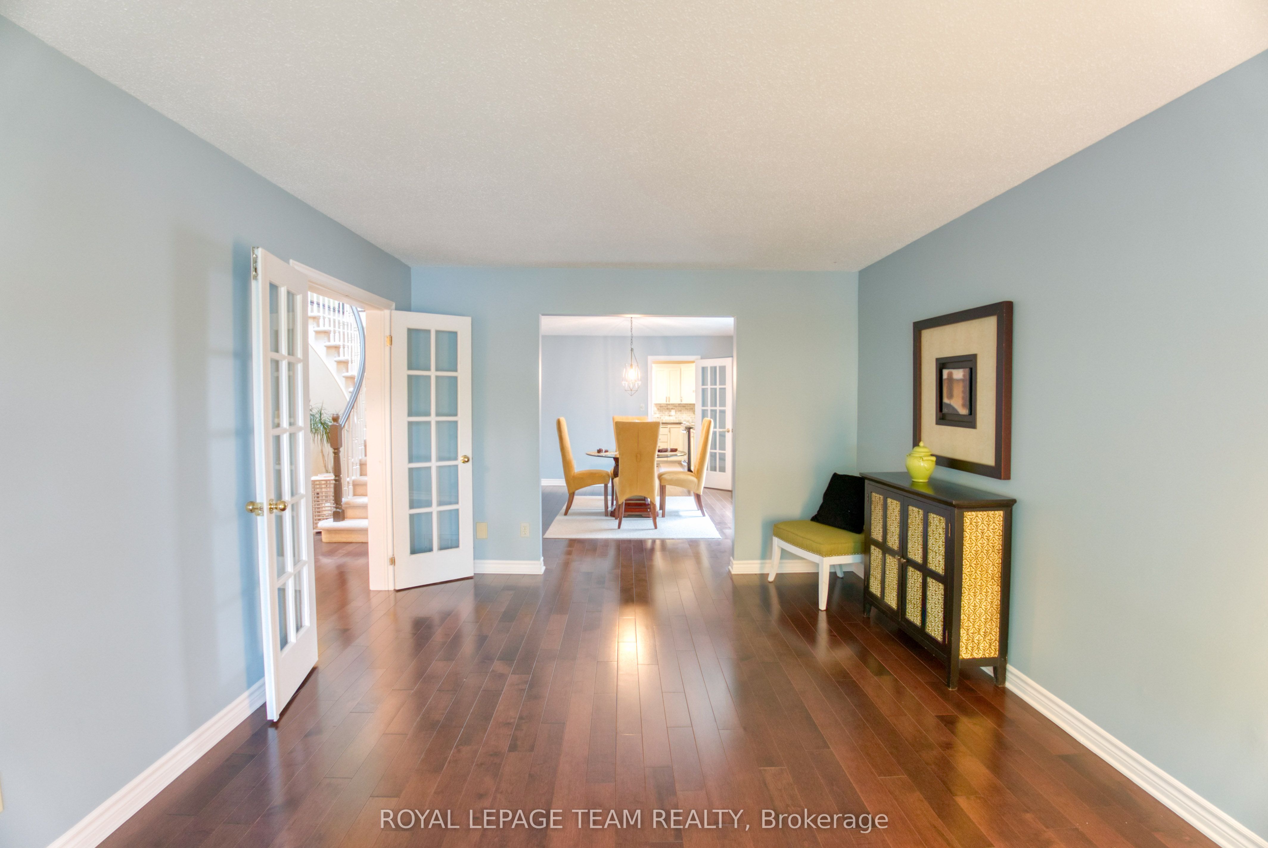 27 Sherk Crescent Property Photo 16