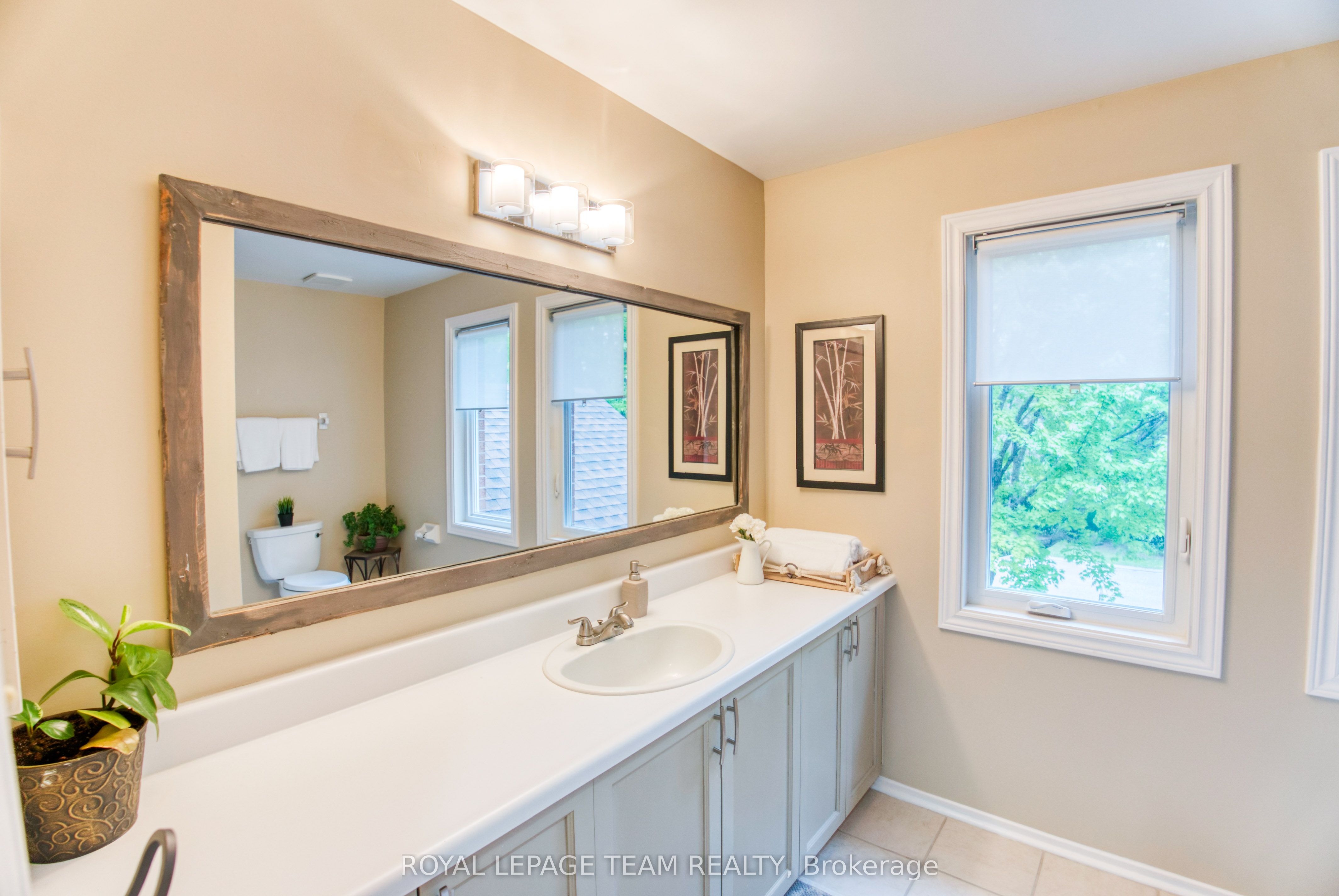 27 Sherk Crescent Property Photo 35