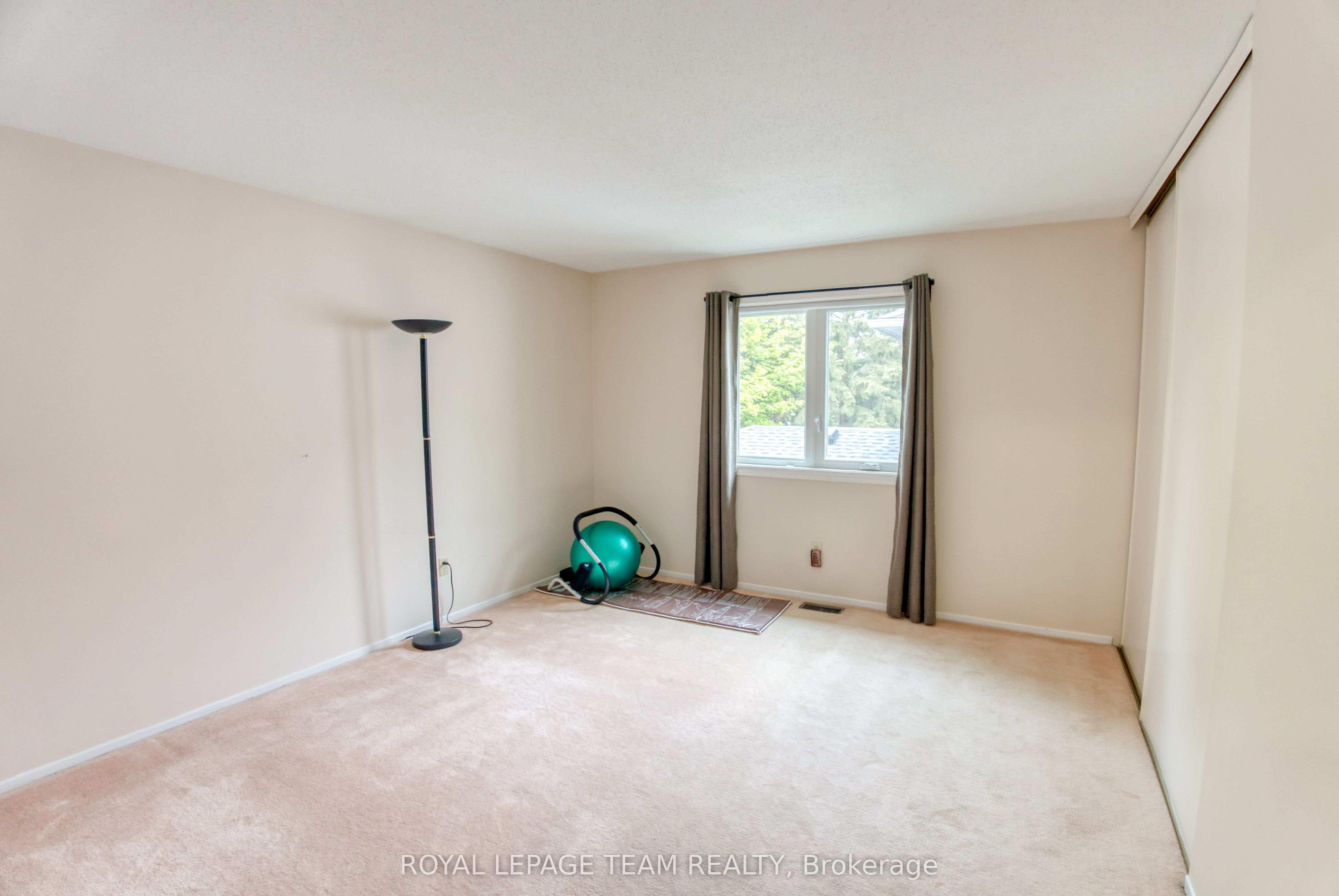 27 Sherk Crescent Property Photo 36
