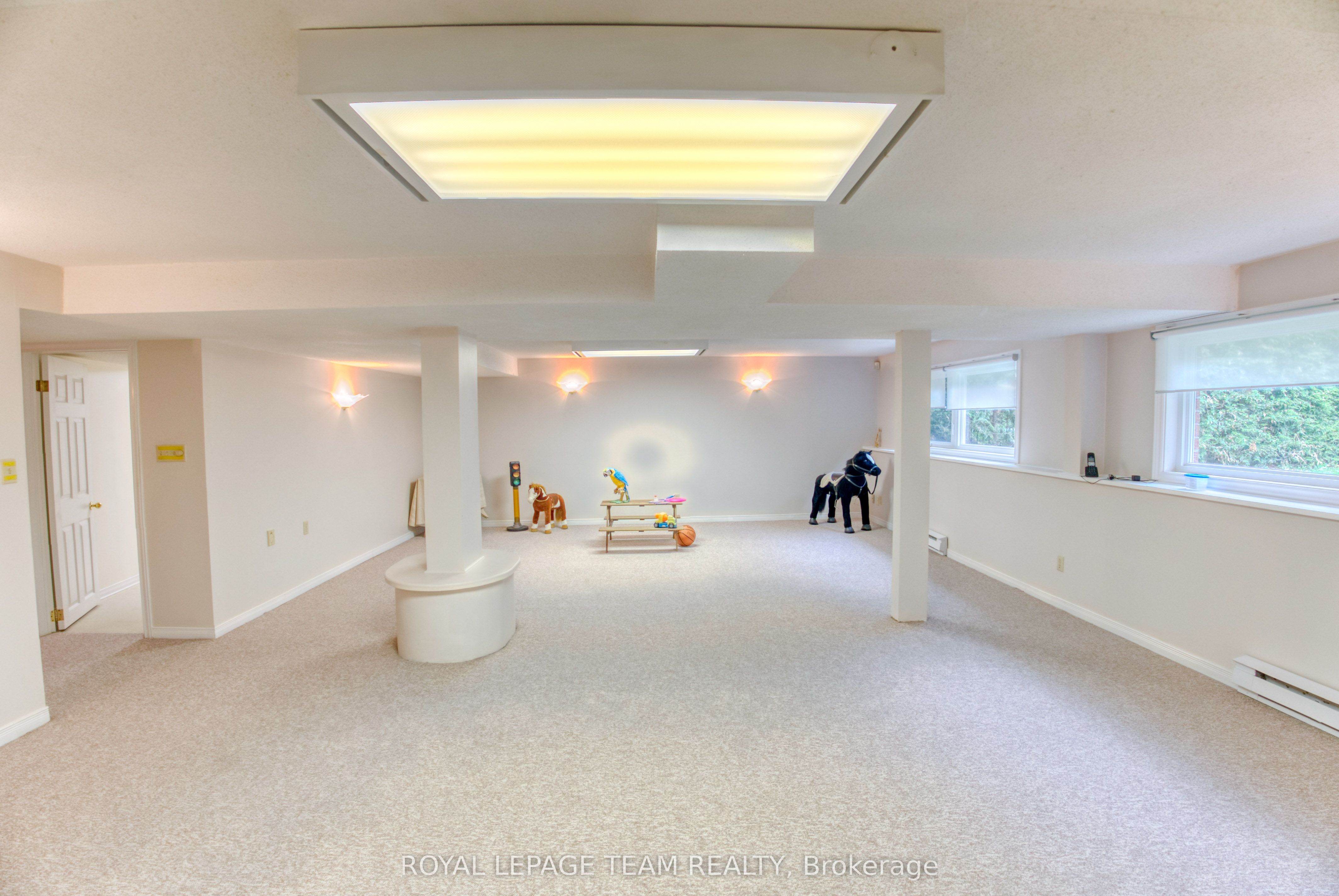 27 Sherk Crescent Property Photo 39
