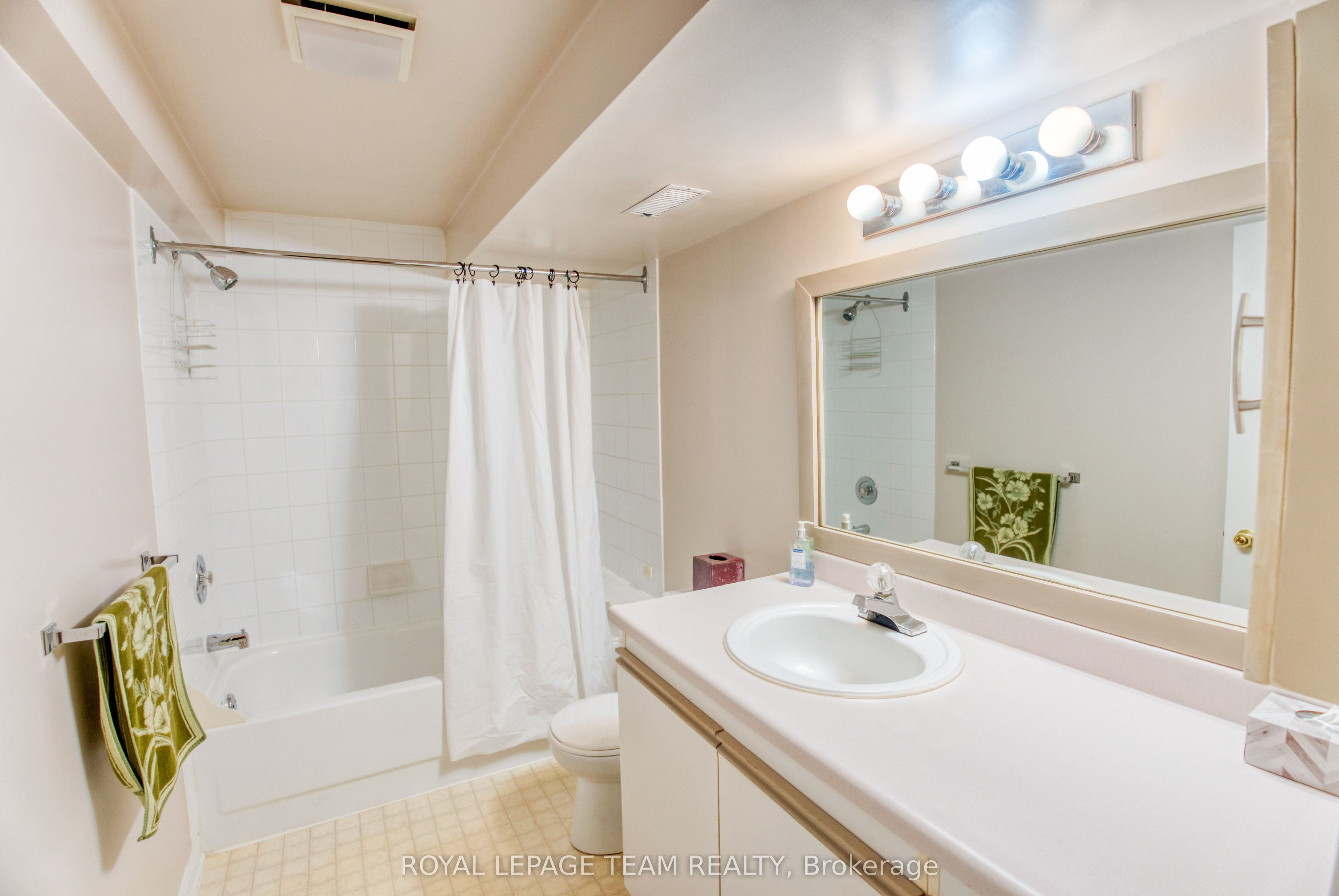 27 Sherk Crescent Property Photo 41