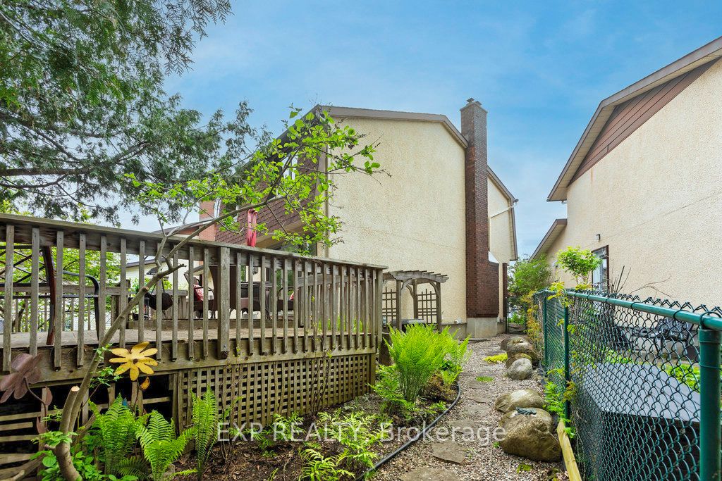 19 Ancroft Court Property Photo 39