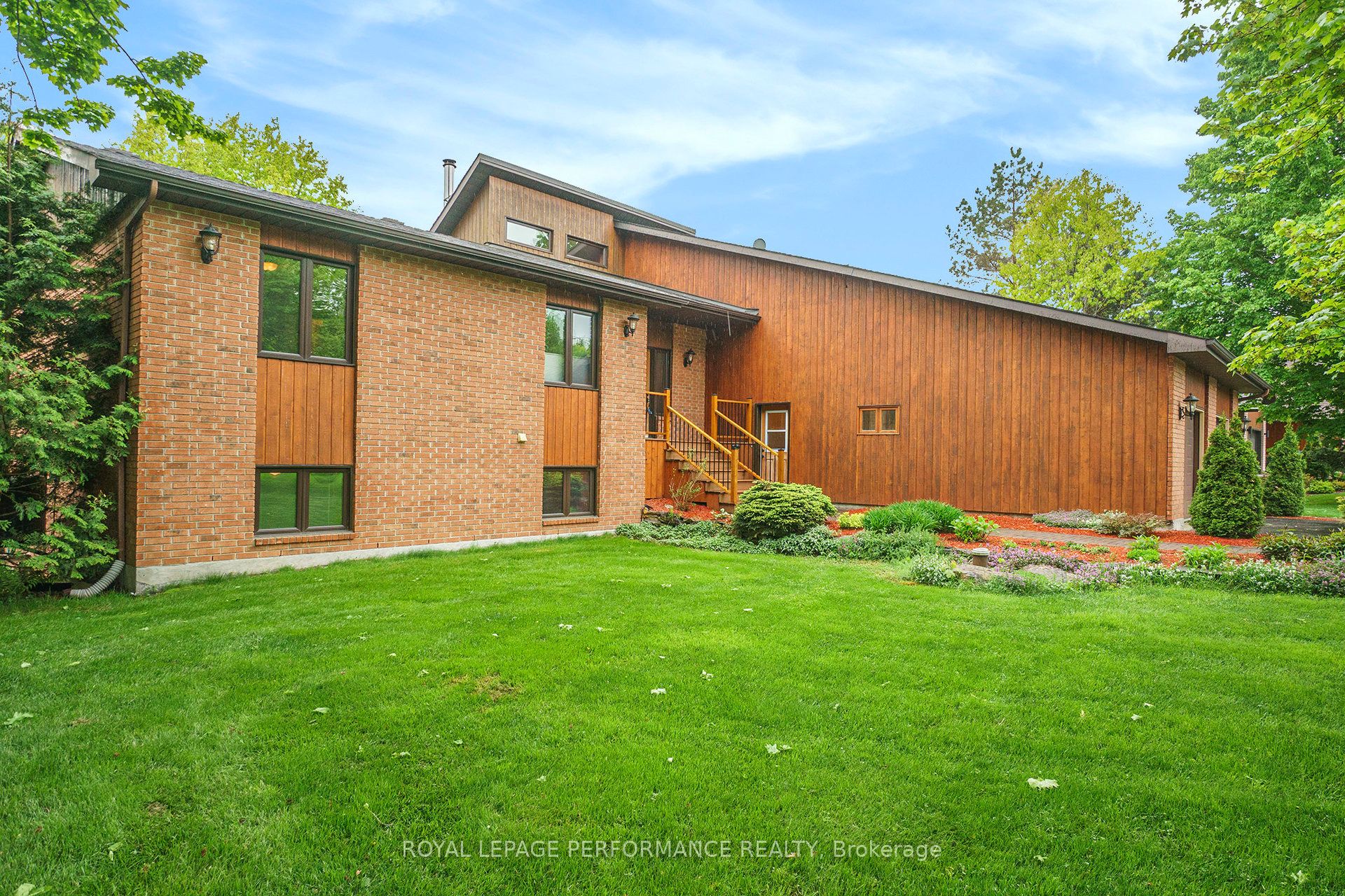 2411 Overdale Drive Property Photo 1