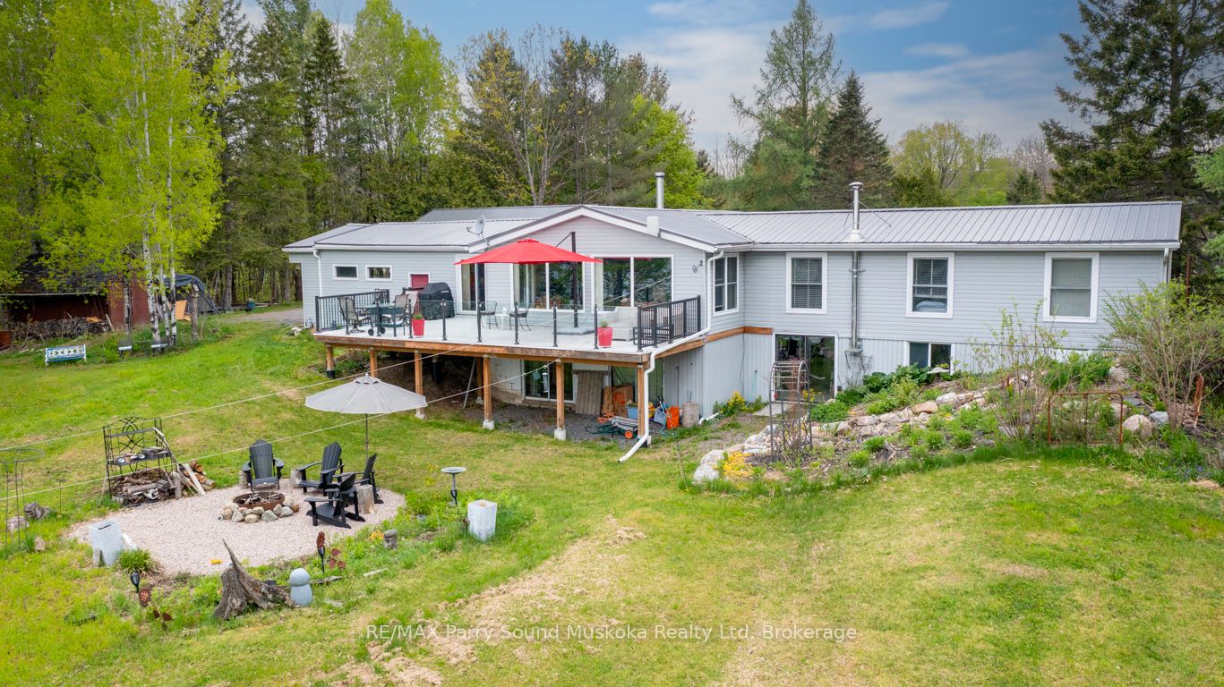 28 Lakeside Drive Property Photo 2