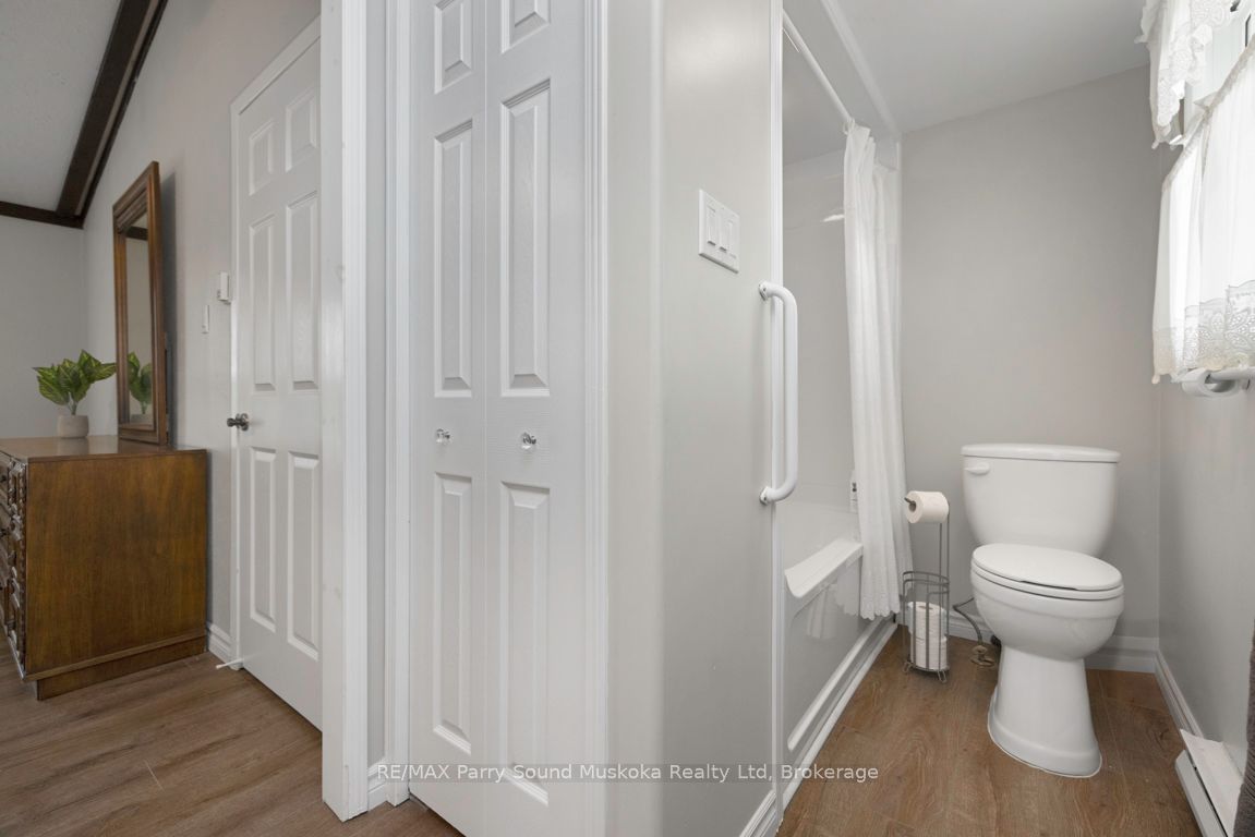 28 Lakeside Drive Property Photo 32