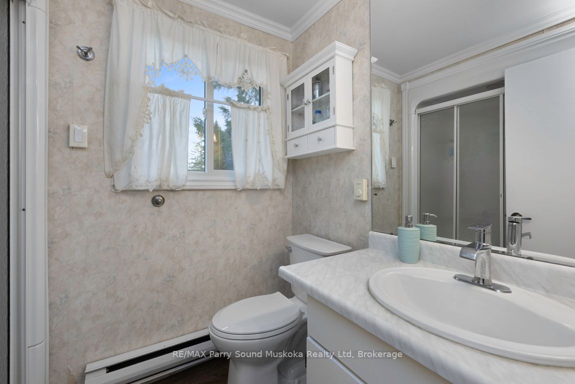 28 Lakeside Drive Property Photo 35