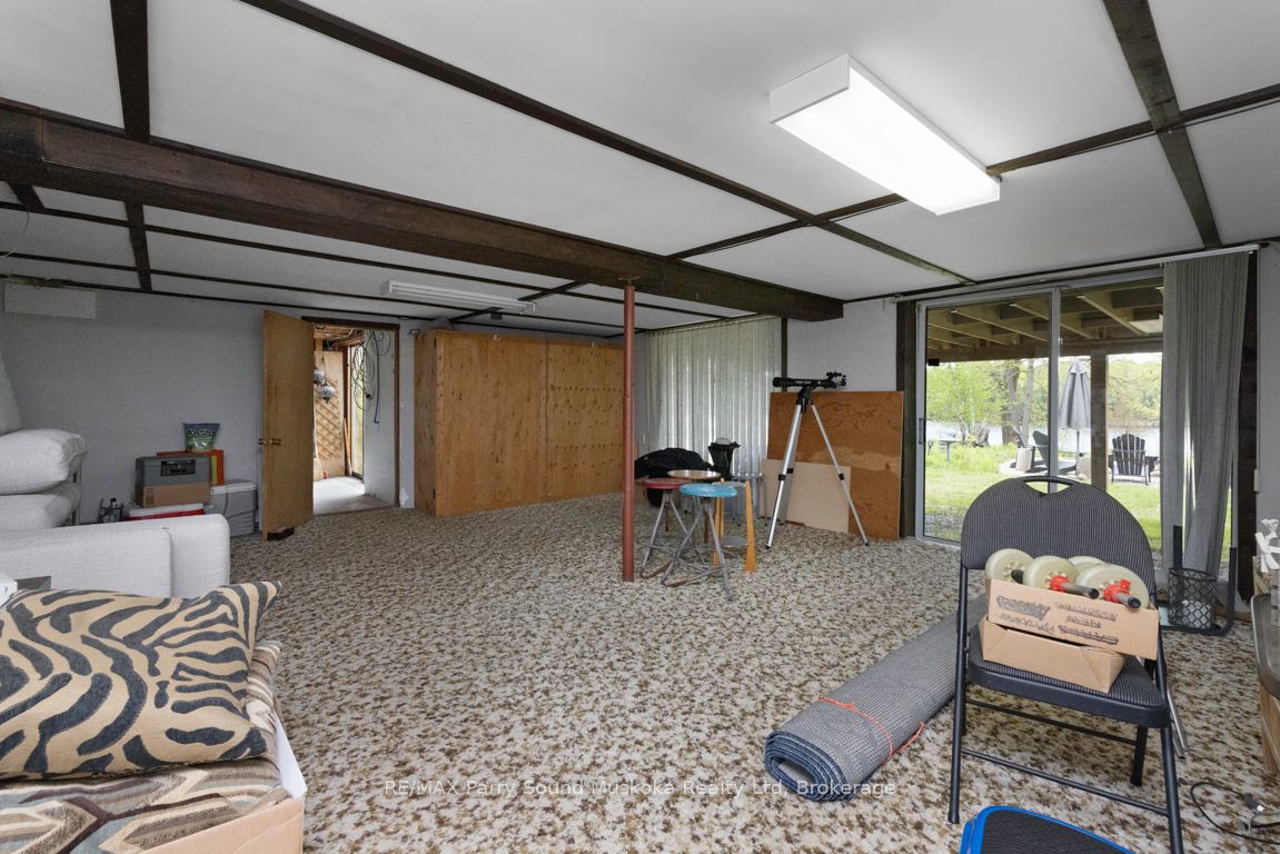 28 Lakeside Drive Property Photo 37