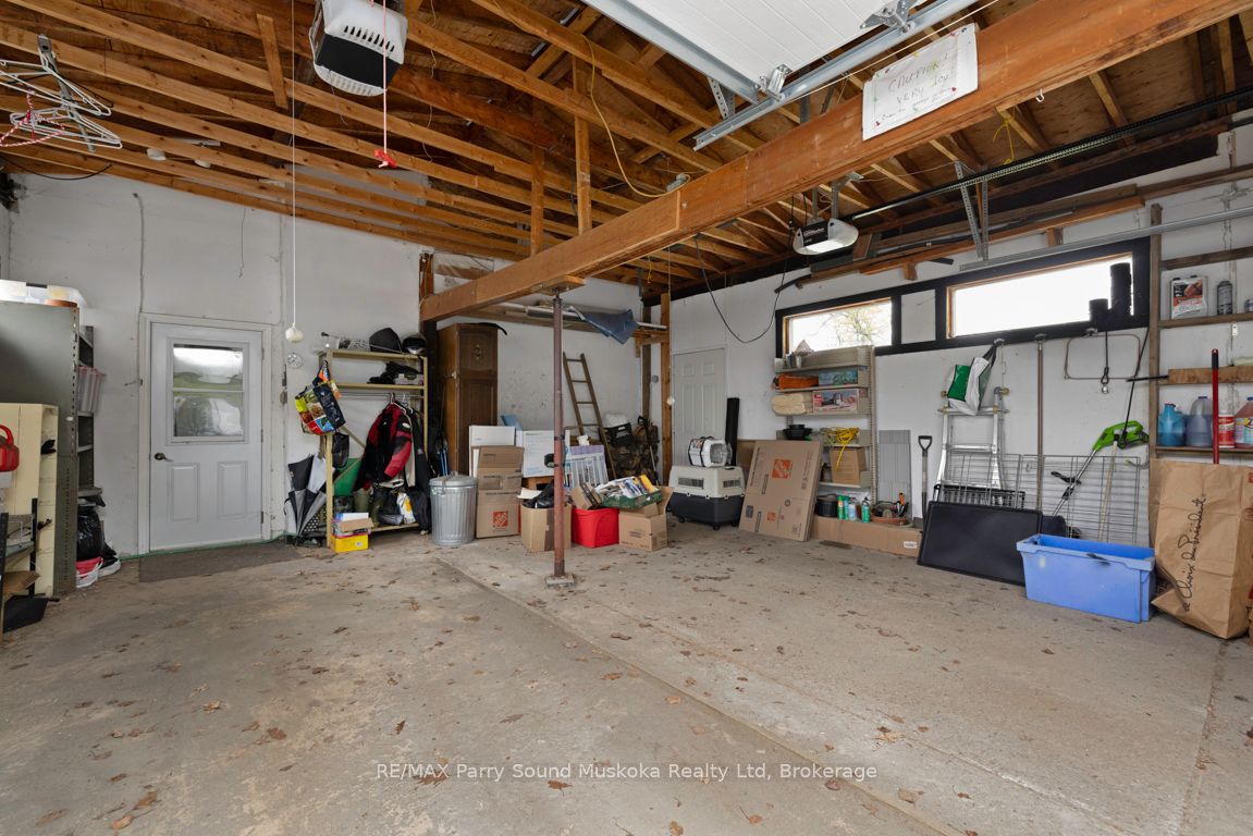 28 Lakeside Drive Property Photo 40