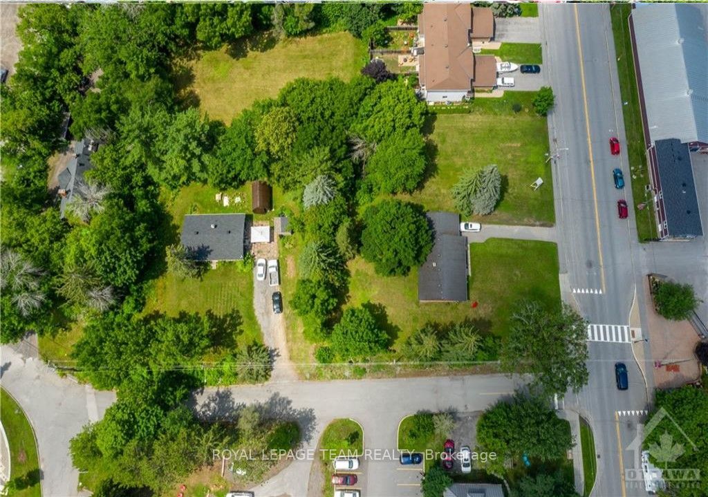 3787 Carp Road Property Photo 5