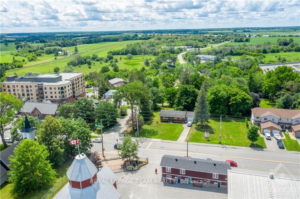 3787 Carp Road Property Photo 6
