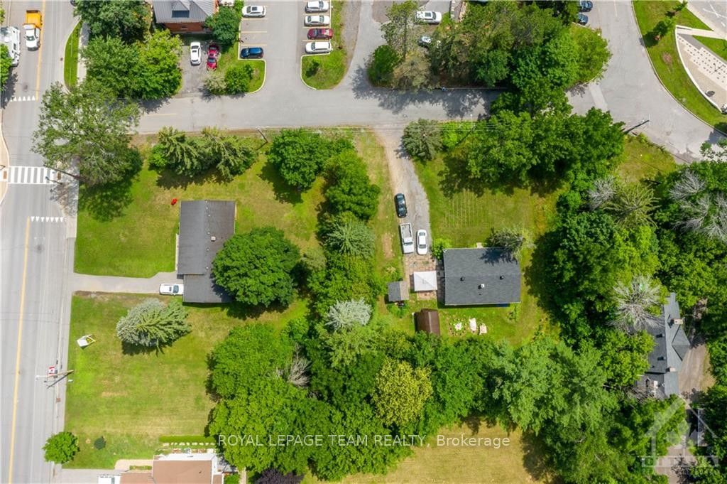 3787 Carp Road Property Photo 8