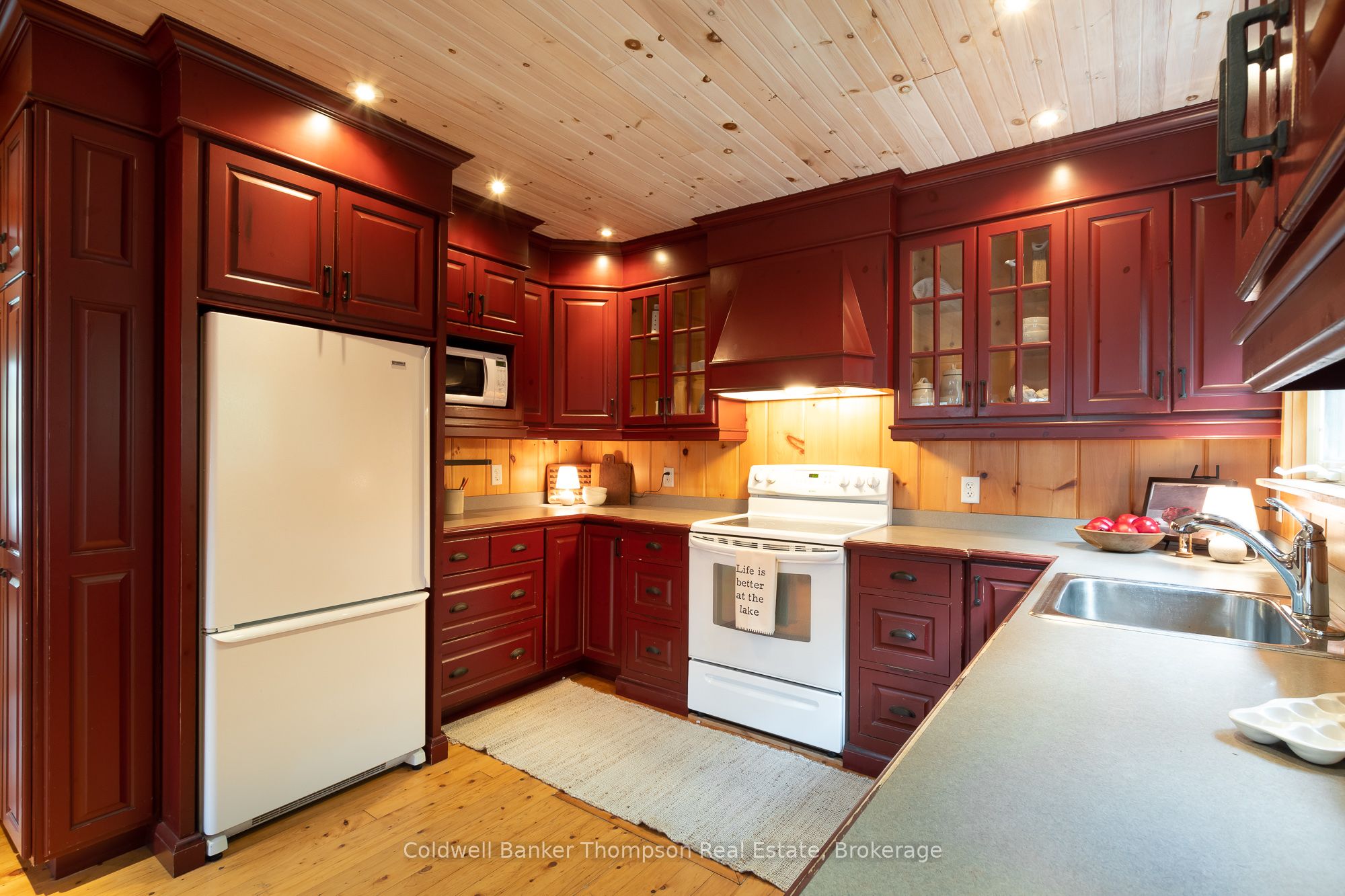 309 West Waseosa Lake Road Property Photo 6