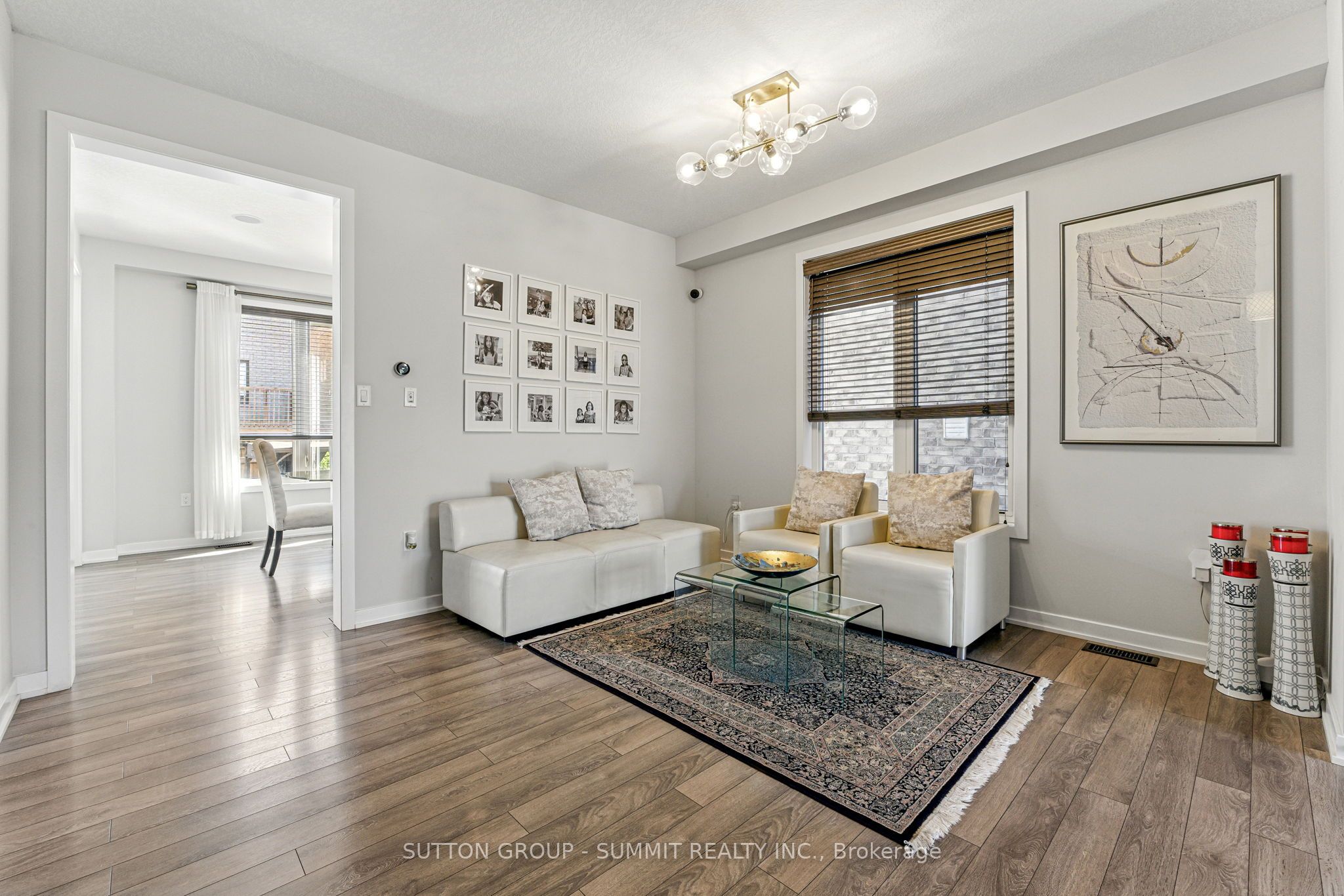 40 Aldgate Avenue Property Photo 4