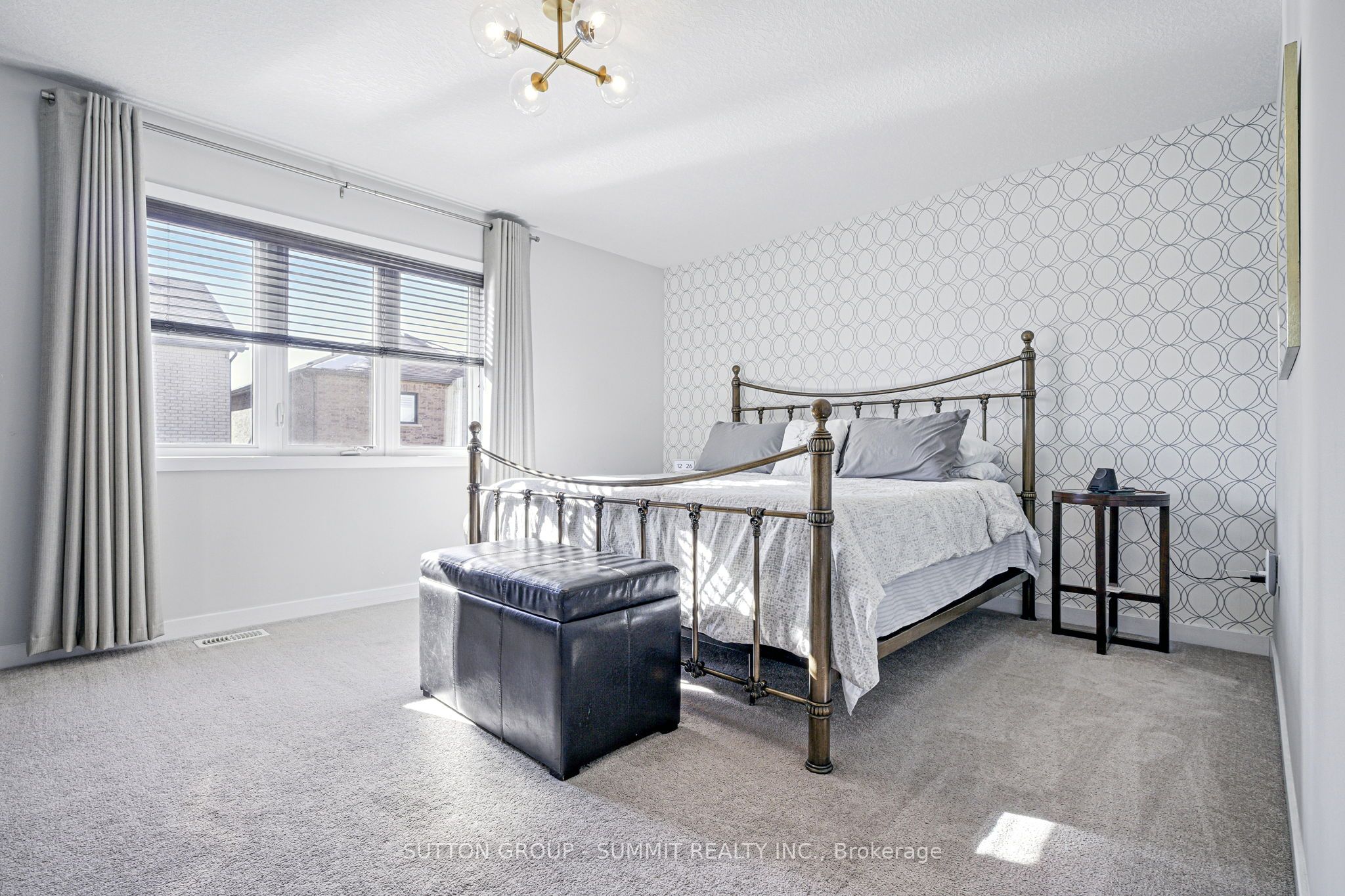 40 Aldgate Avenue Property Photo 25