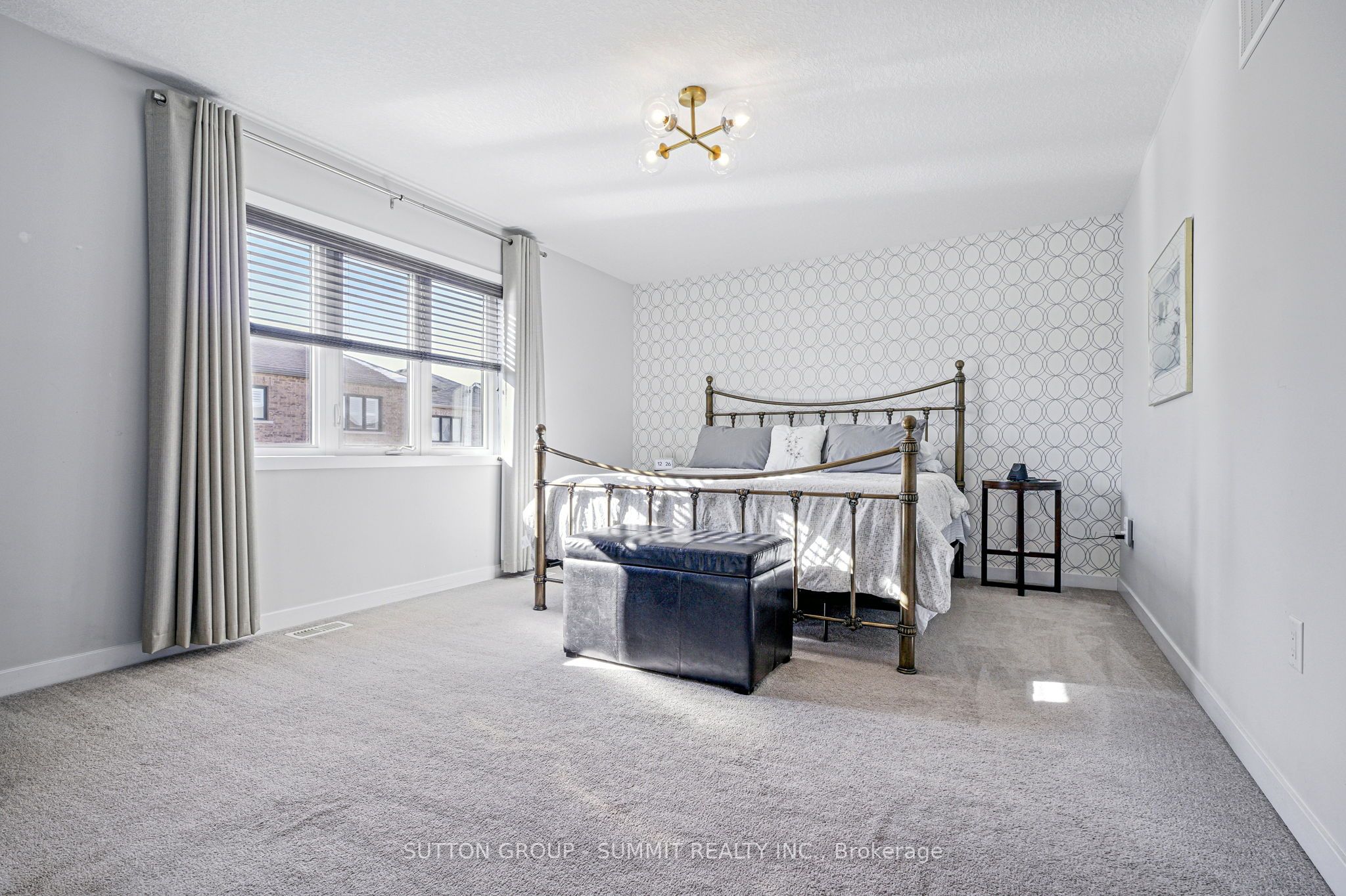40 Aldgate Avenue Property Photo 26