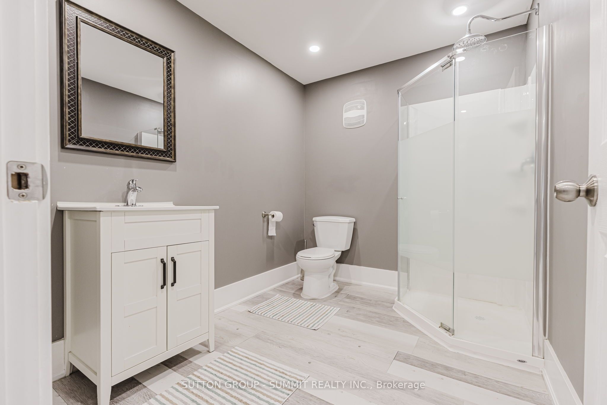 40 Aldgate Avenue Property Photo 36
