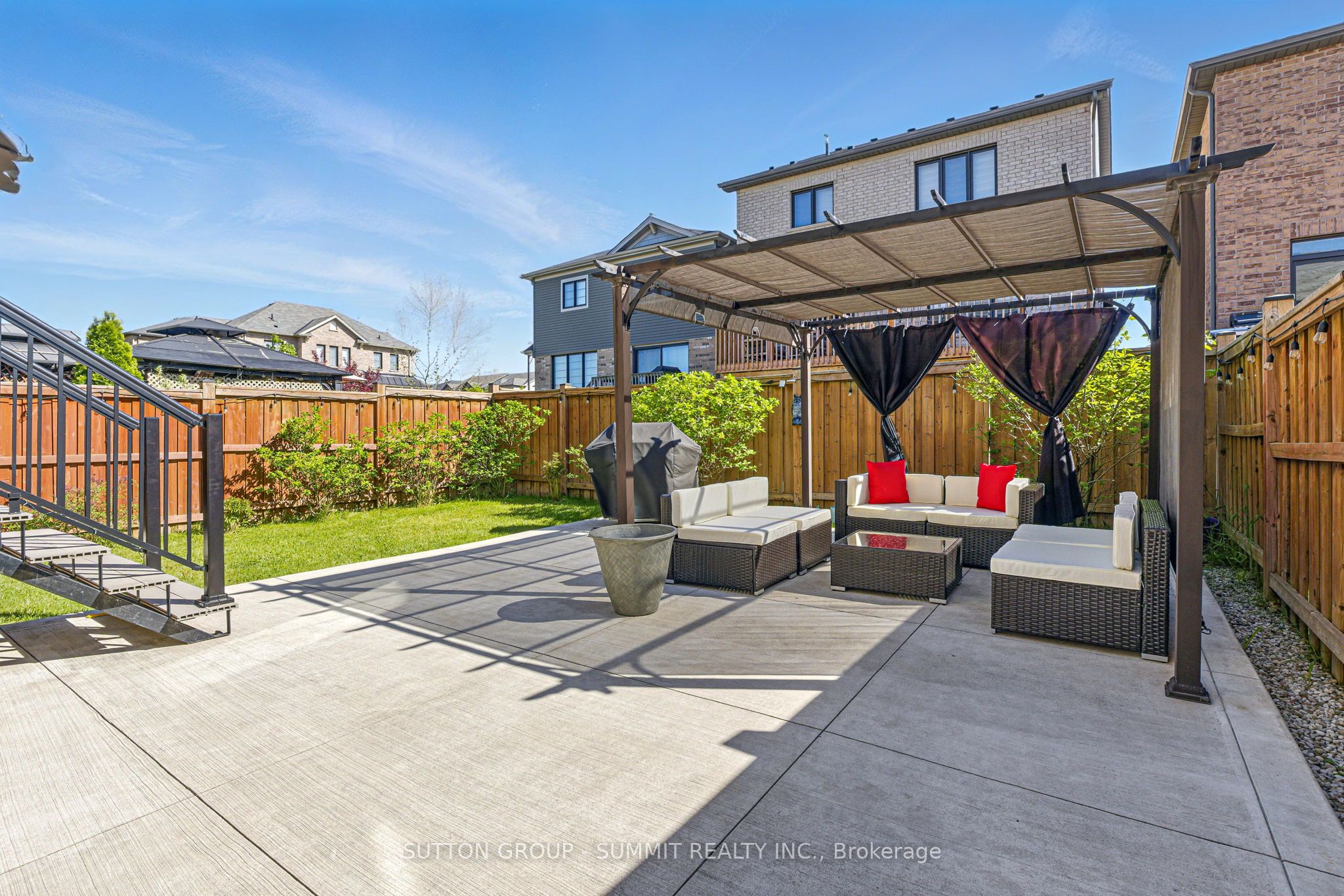 40 Aldgate Avenue Property Photo 39