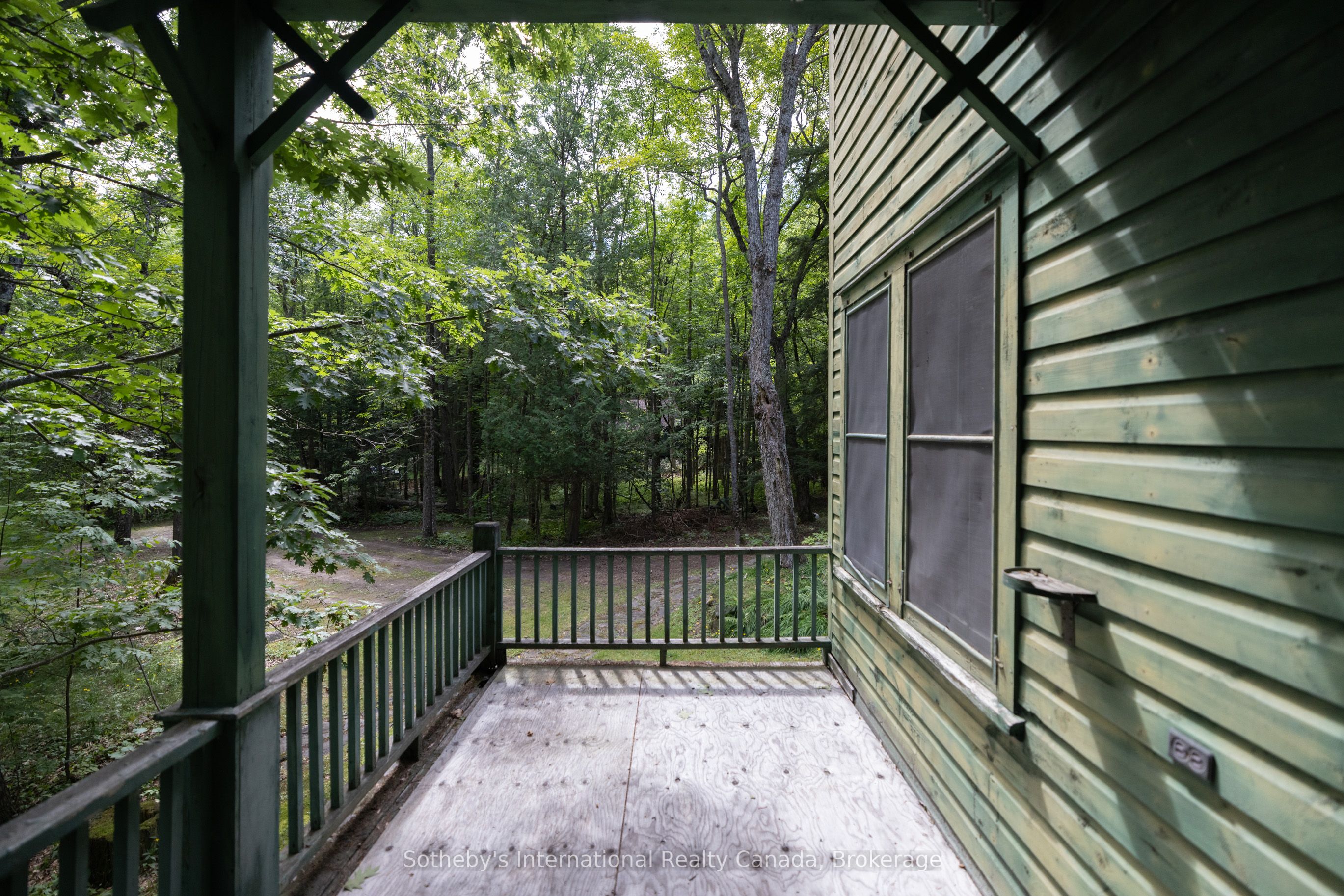 1124 Coate Rd Property Photo 14