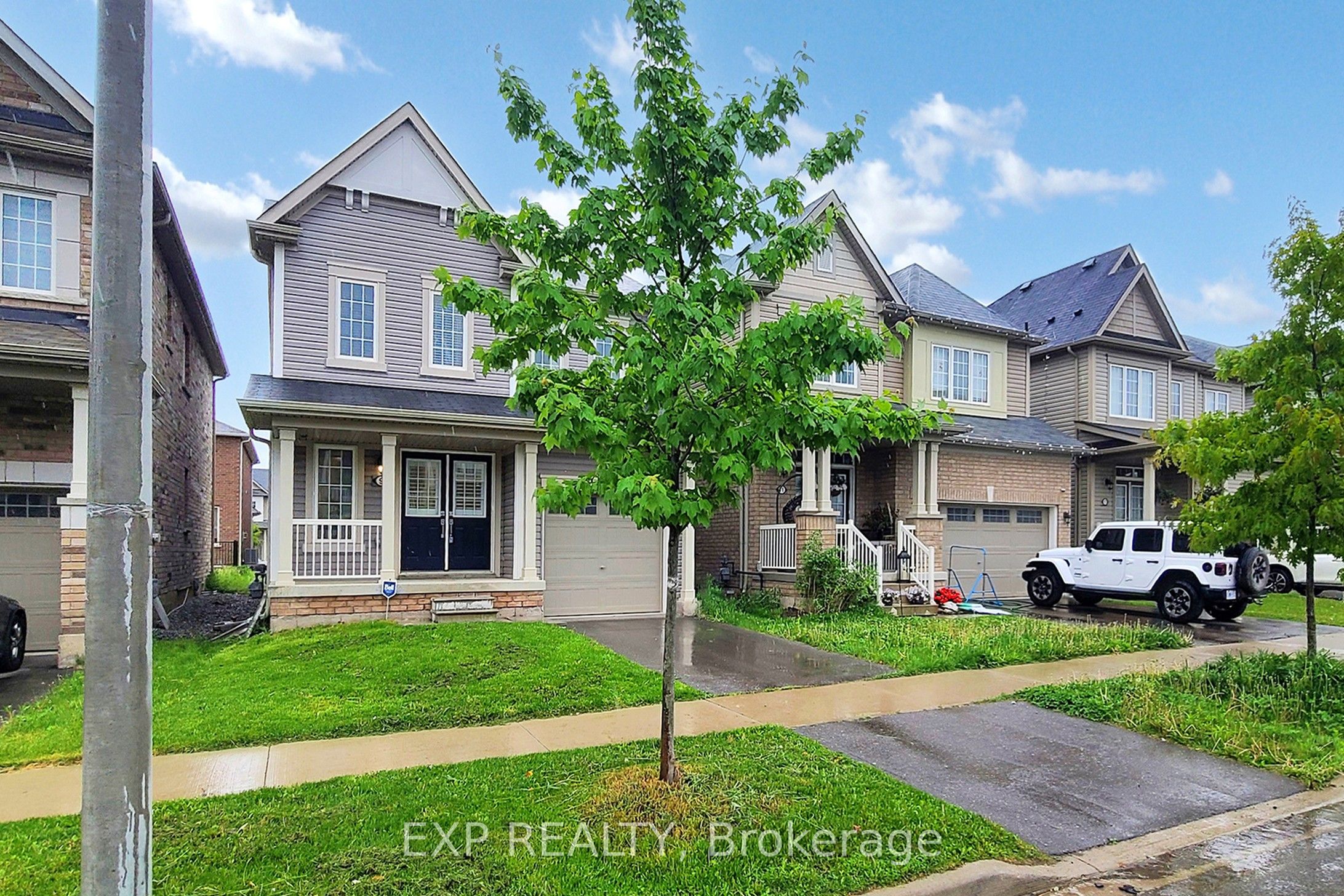 9 Esther Cres Property Photo 1